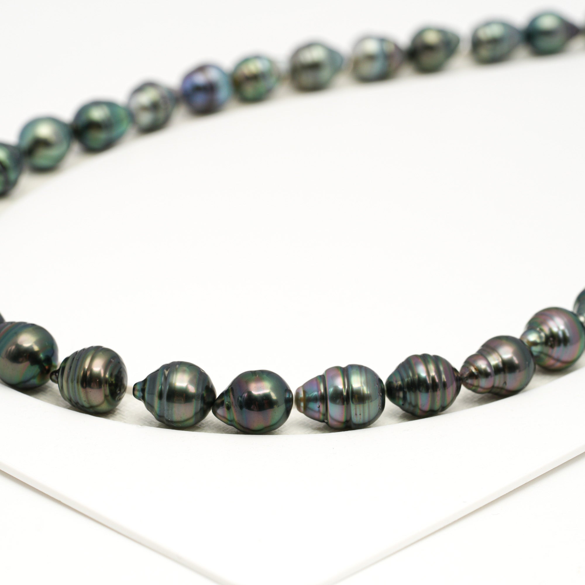 45pcs Green 9-10mm - CL/SB AAA Quality Tahitian Pearl Necklace NL1712 TH5