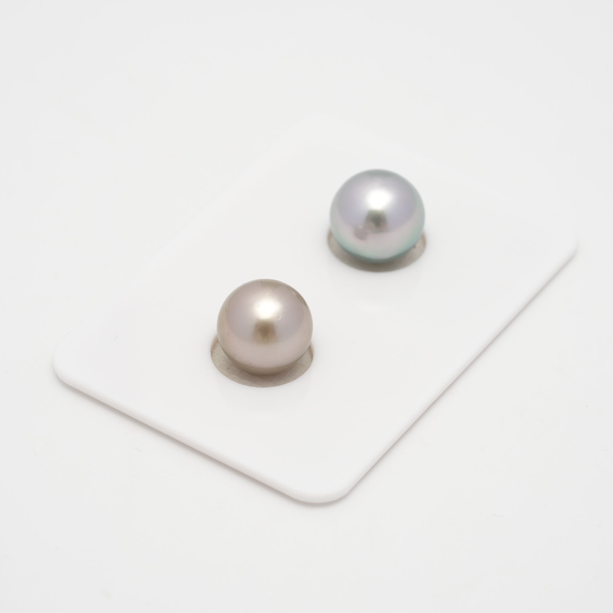 2pcs Light Mix 9.6-9.8mm - RSR AAA/TOP Quality Tahitian Pearl Pair ER1583 A101