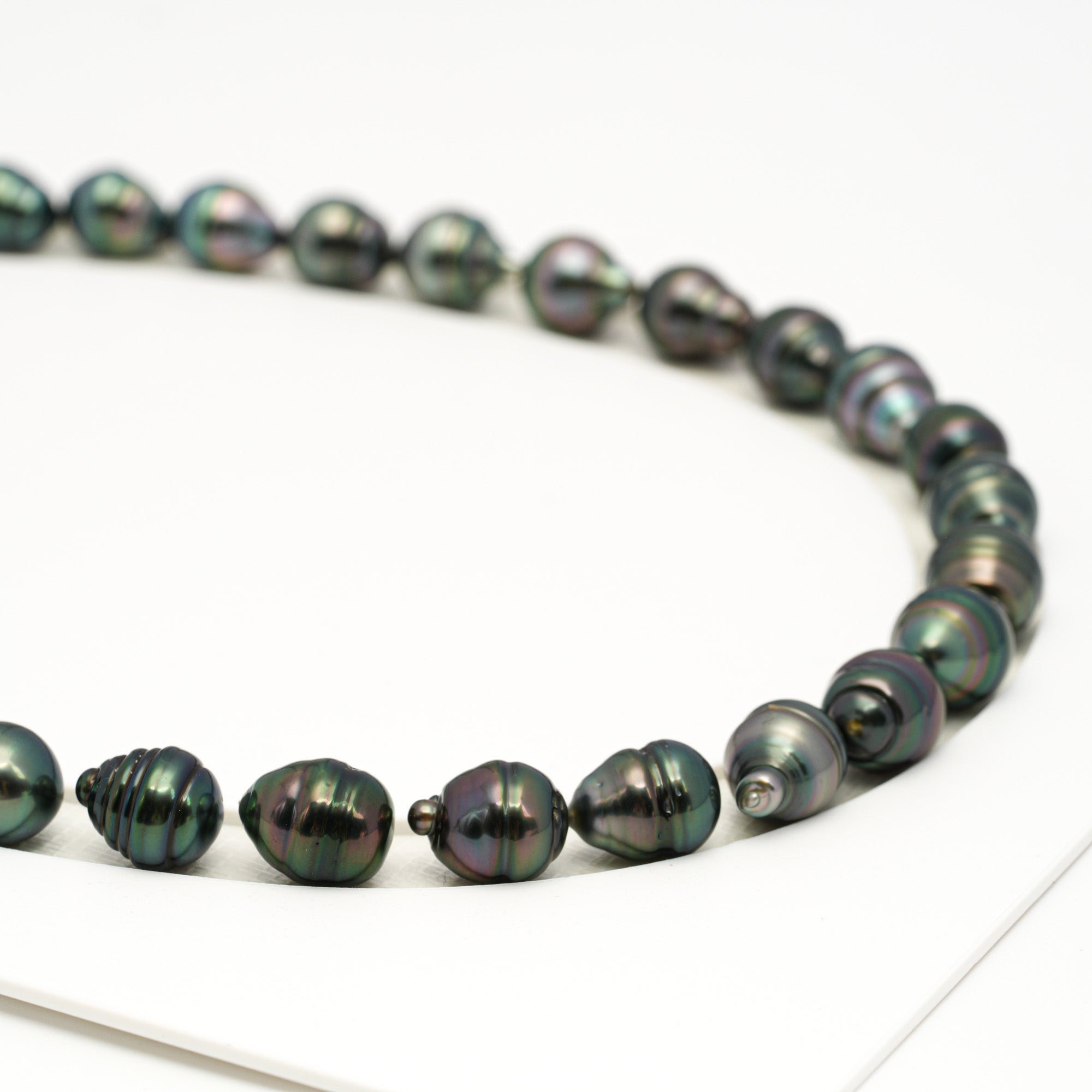 45pcs Green 9-10mm - CL/SB AAA Quality Tahitian Pearl Necklace NL1712 TH5