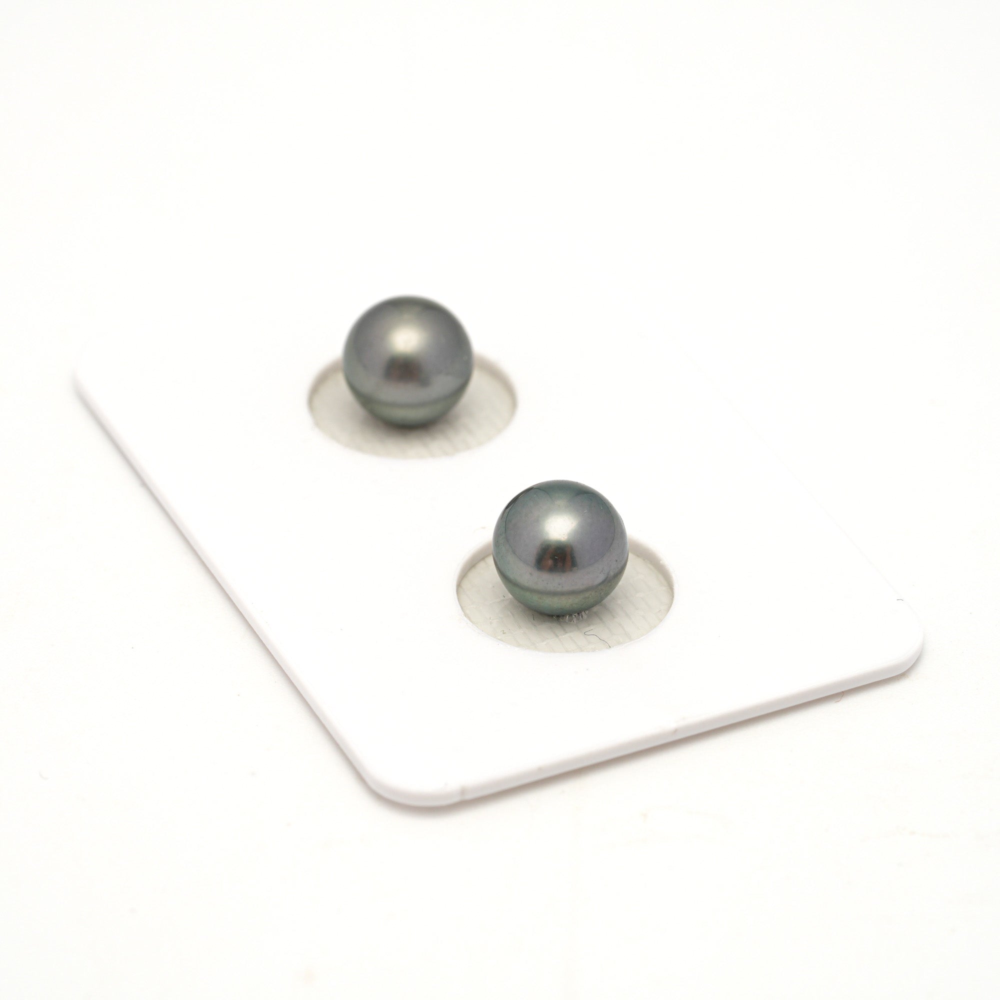 2pcs Light Green 7.6-7.7mm - RSR AAA/AA Quality Tahitian Pearl Pair ER1801 NG19