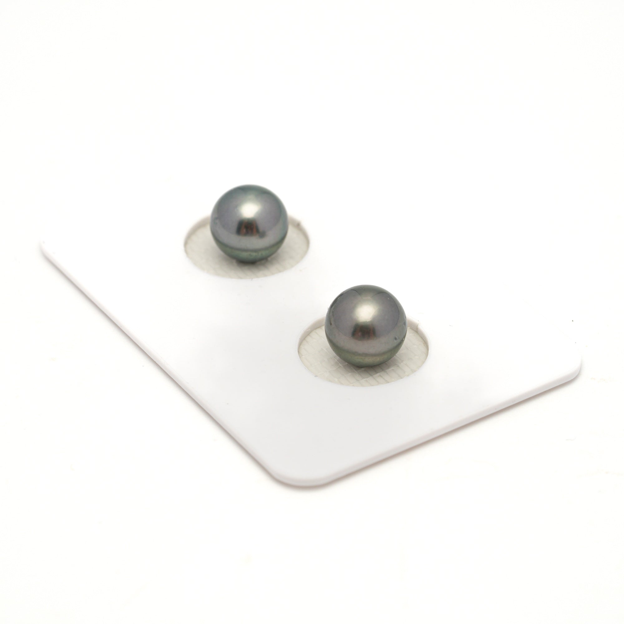 2pcs Light Green 7.6-7.7mm - RSR AAA/AA Quality Tahitian Pearl Pair ER1801 NG19