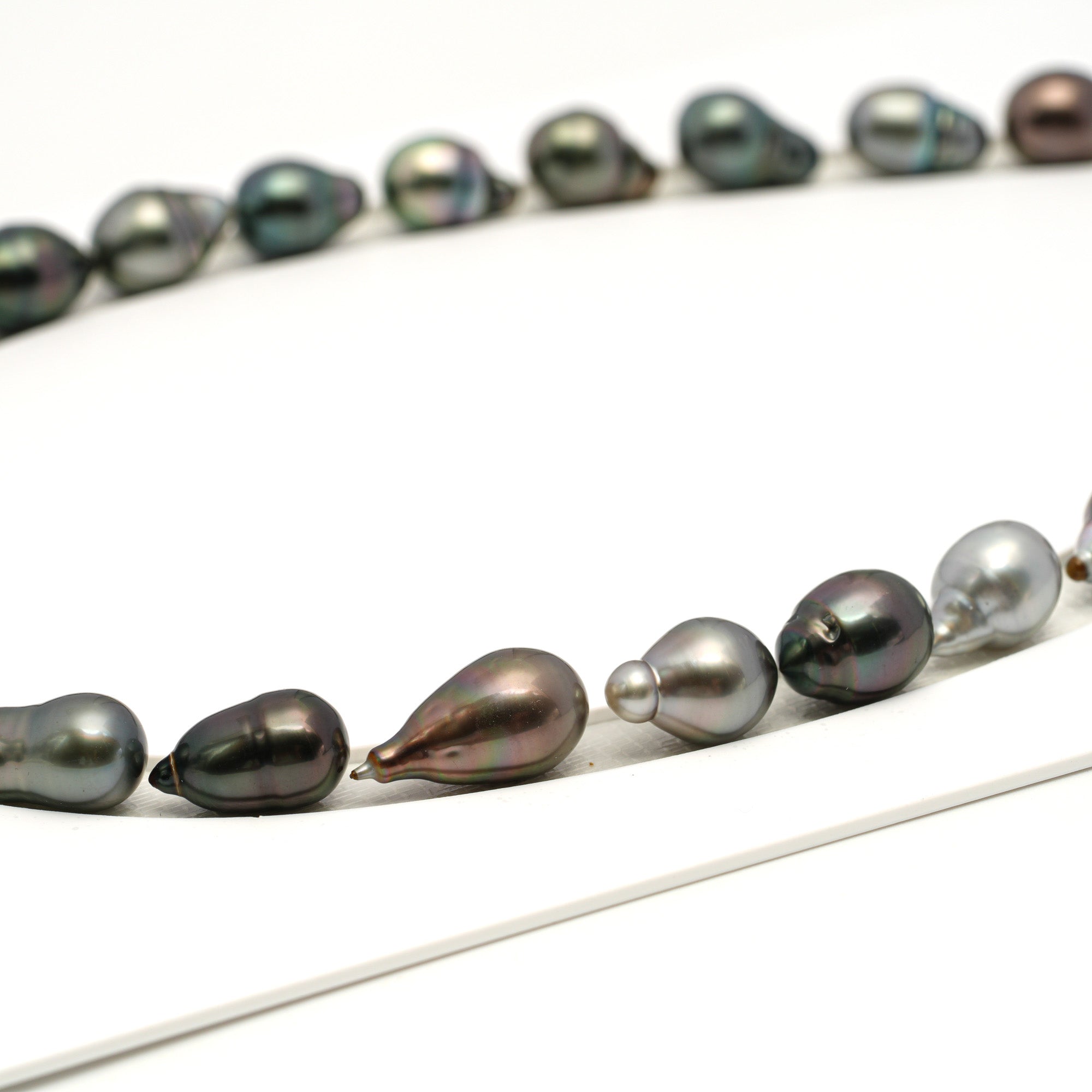26pcs Multicolor 9-11mm - CL/SB AAA Quality Tahitian Pearl Necklace NL1715 TH5