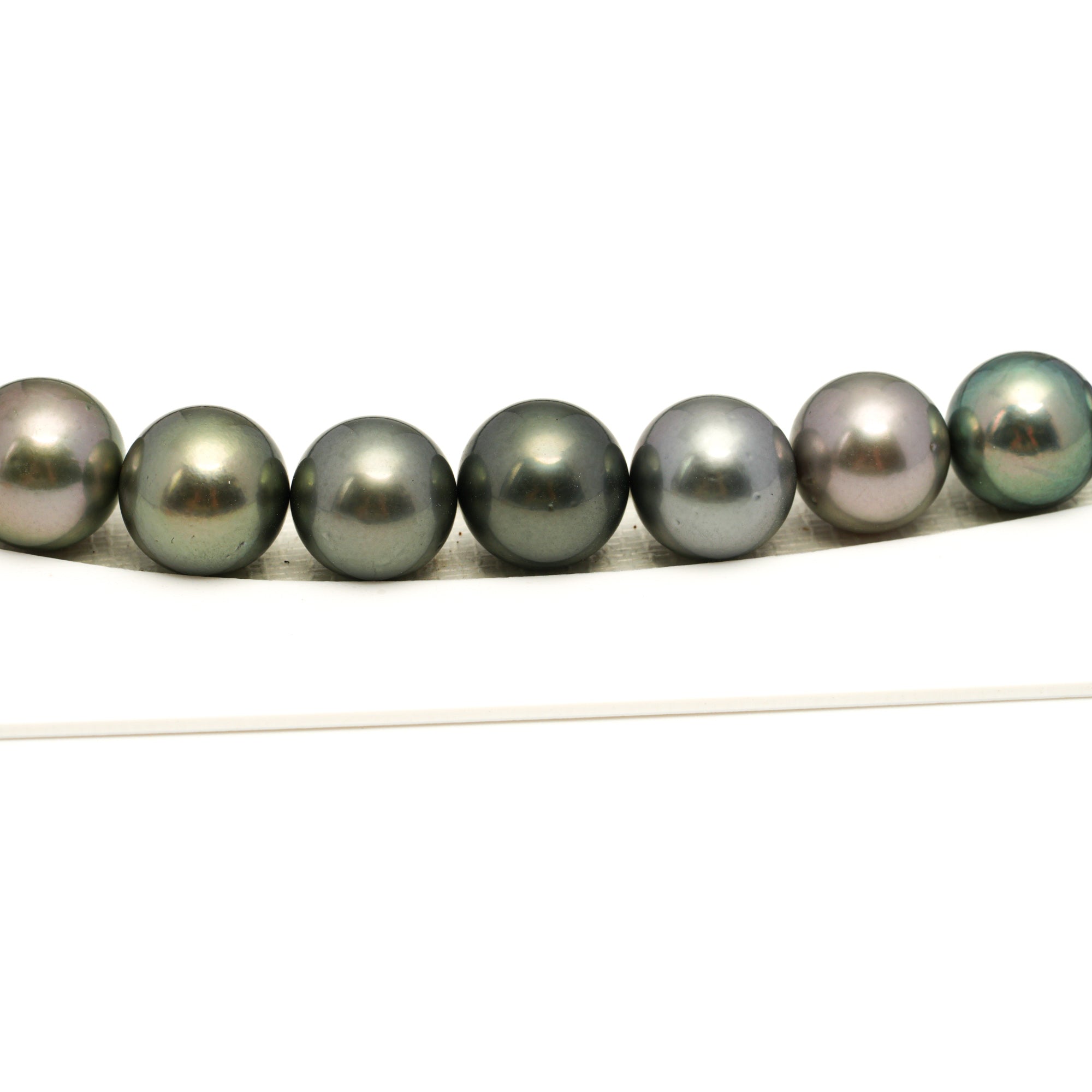 Tahitian Pearls CMWPEARLS