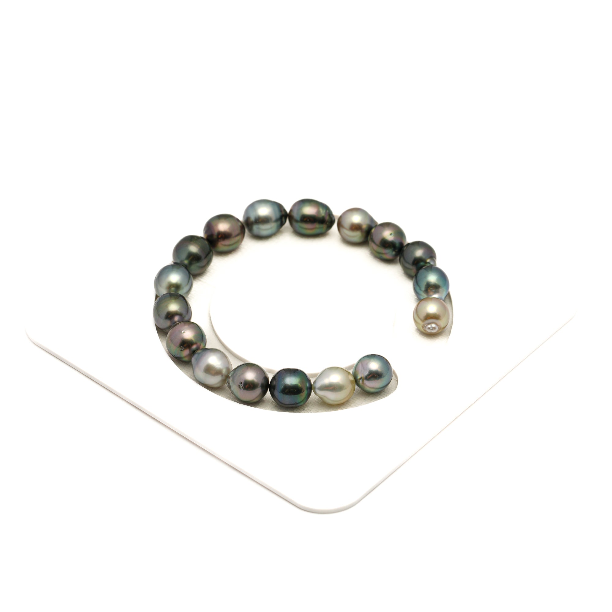 17pcs "Mid Luster" Multicolor 8-9mm - SB AAA/AA Quality Tahitian Pearl Bracelet BR2496 LP2