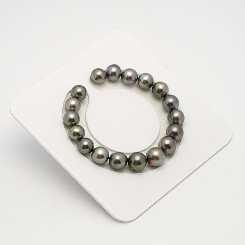 18pcs Green Mix 9-11mm - SR/NR AA/AAA Quality Tahitian Pearl Bracelet BR2213 OR10