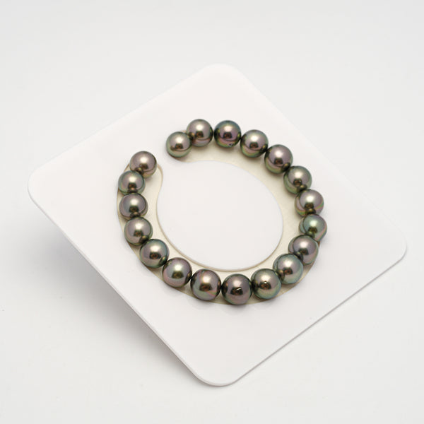 19pcs Olive Green 9-10mm - SR/NR AAA/AA Quality Tahitian Pearl Bracelet BR2224 OR10