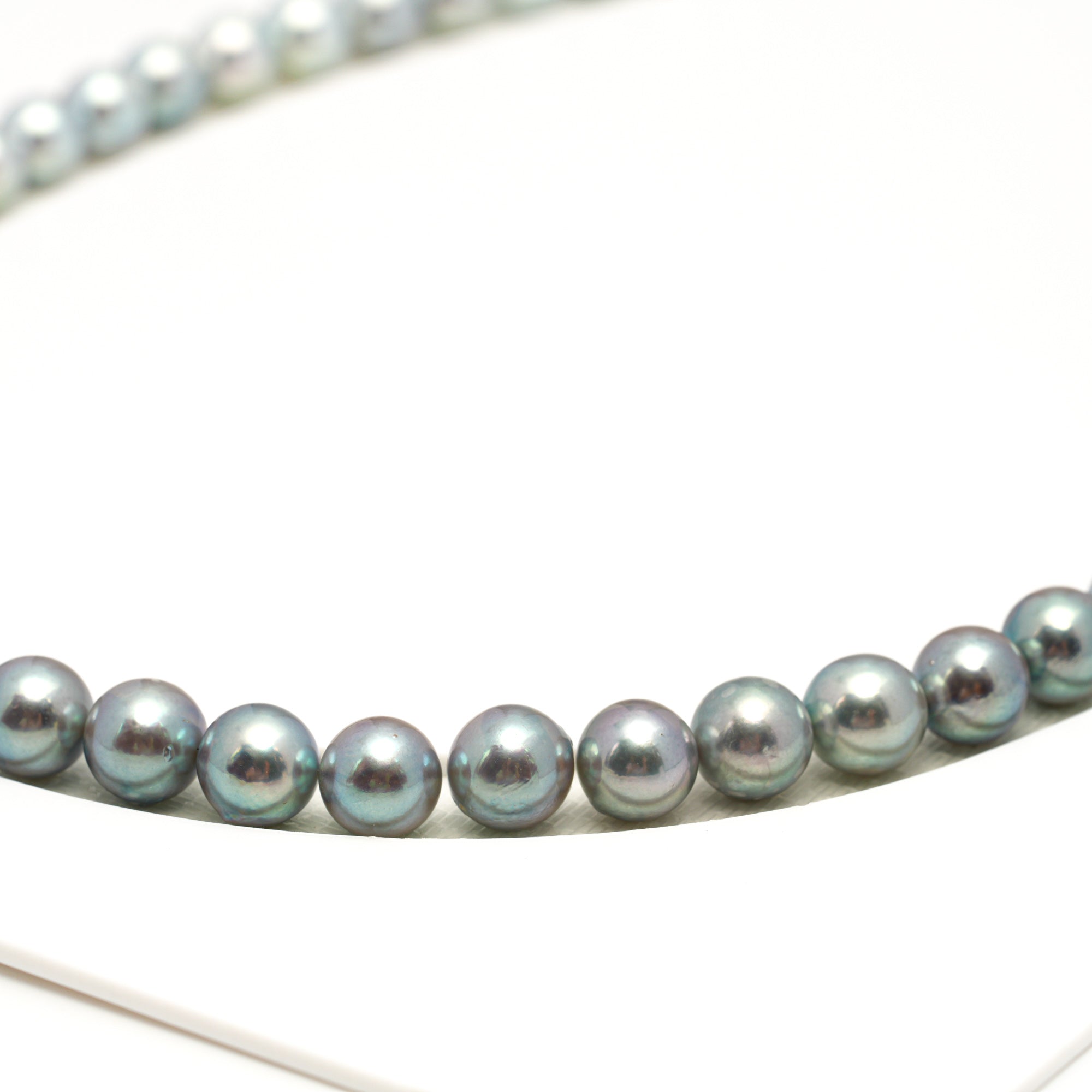 Tahitian Pearls CMWPEARLS