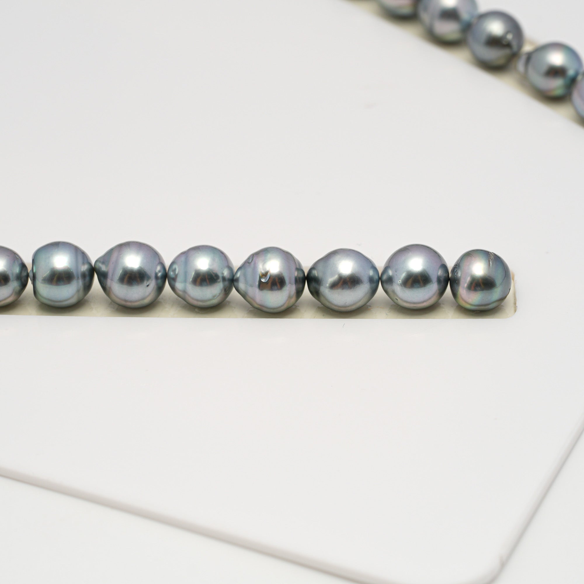 45pcs Light Blue 8-11mm - SB AA/AAA Quality Tahitian Pearl Necklace NL1609 HL2