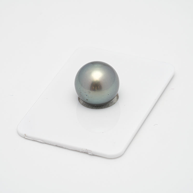 1pcs Light Green 13.6mm - RSR AAA Quality Tahitian Pearl Single LP1749