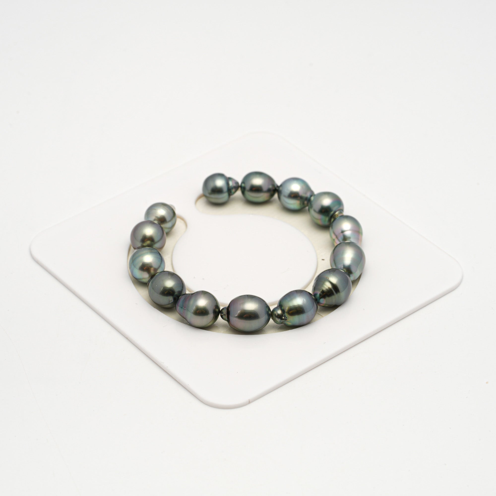 14pcs Green 10-11mm - SB AAA Quality Tahitian Pearl Bracelet BR2210 HL3