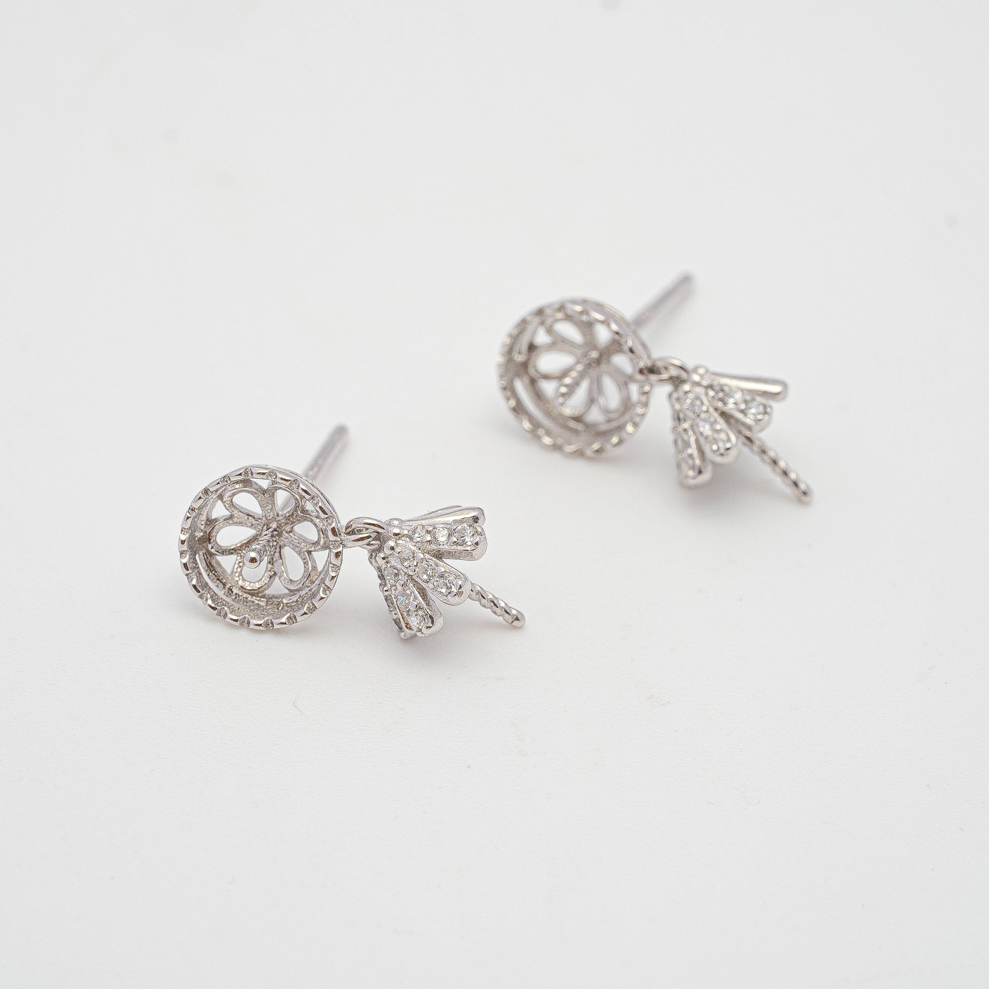 925 Silver RH Earrings Dangling SC172