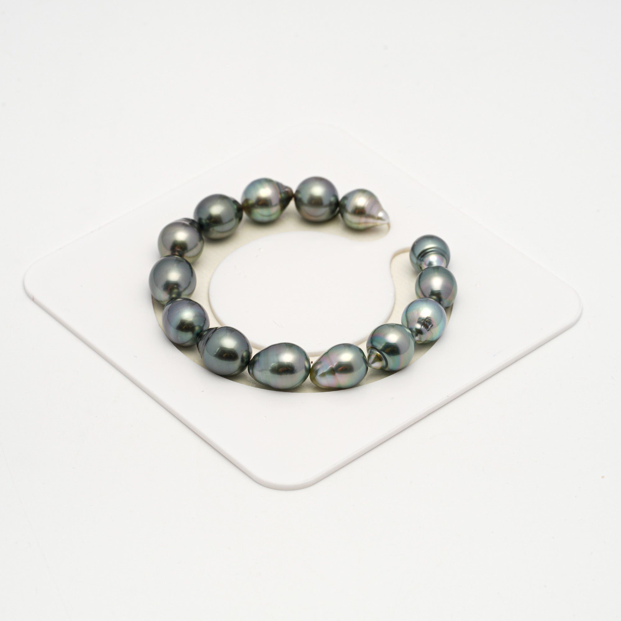 14pcs Green 10-11mm - SB AAA Quality Tahitian Pearl Bracelet BR2210 HL3