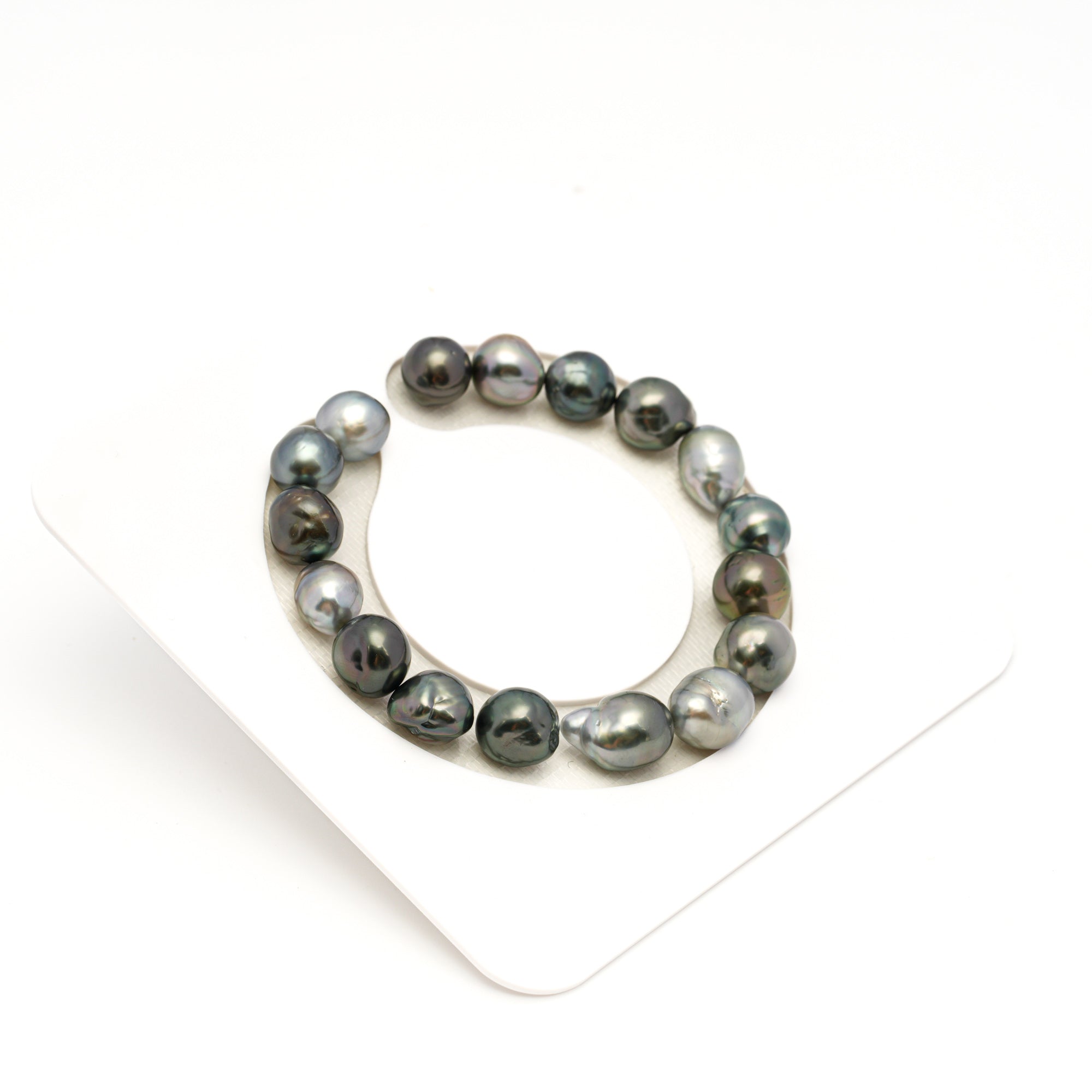 17pcs Light Mix 8-10mm - BQ AAA/AA Quality Tahitian Pearl Bracelet BR2374 TH5