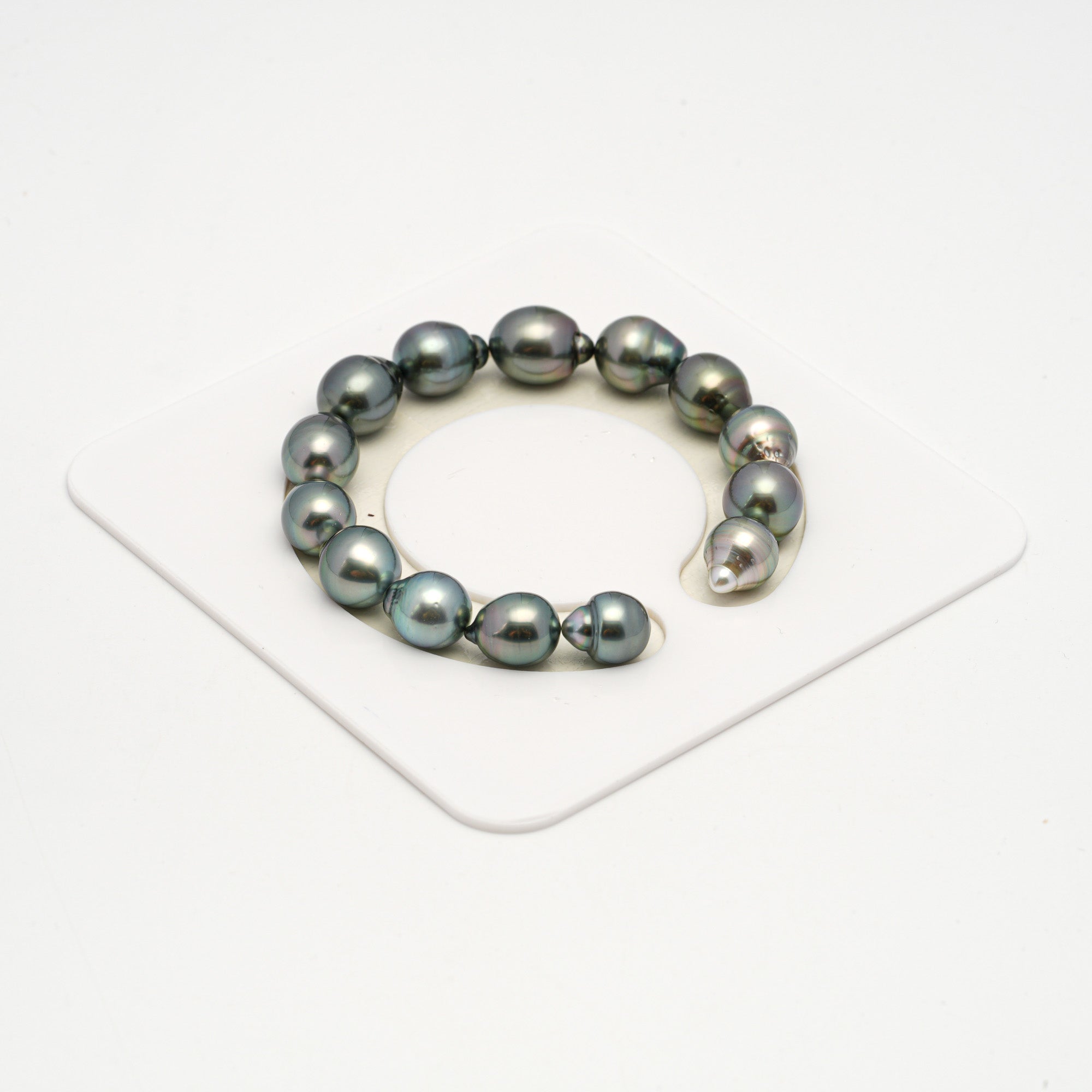 14pcs Green 10-11mm - SB AAA Quality Tahitian Pearl Bracelet BR2210 HL3