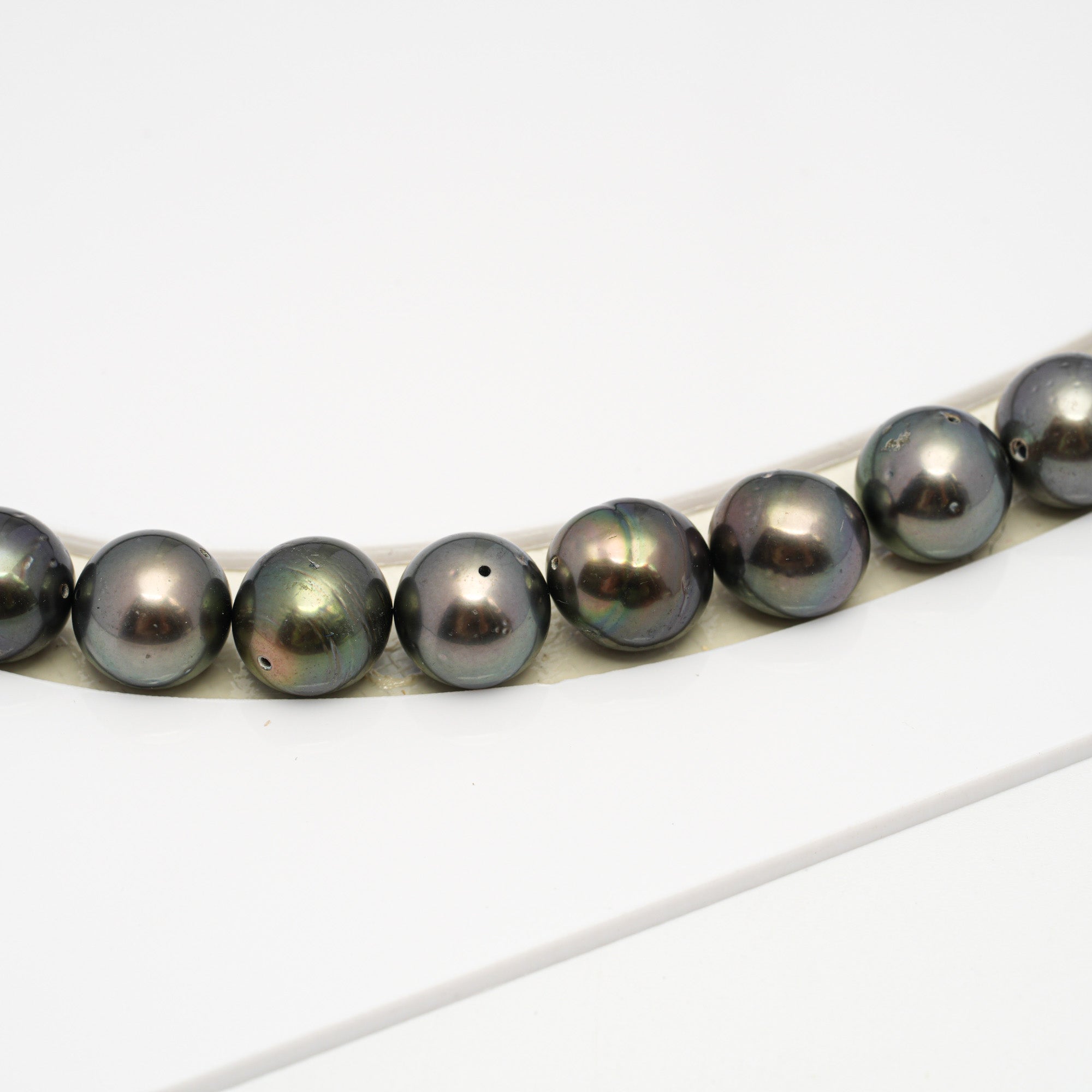 46pcs Green 8-10mm - SB/NR AA Quality Tahitian Pearl Strands NL1578 CMP4