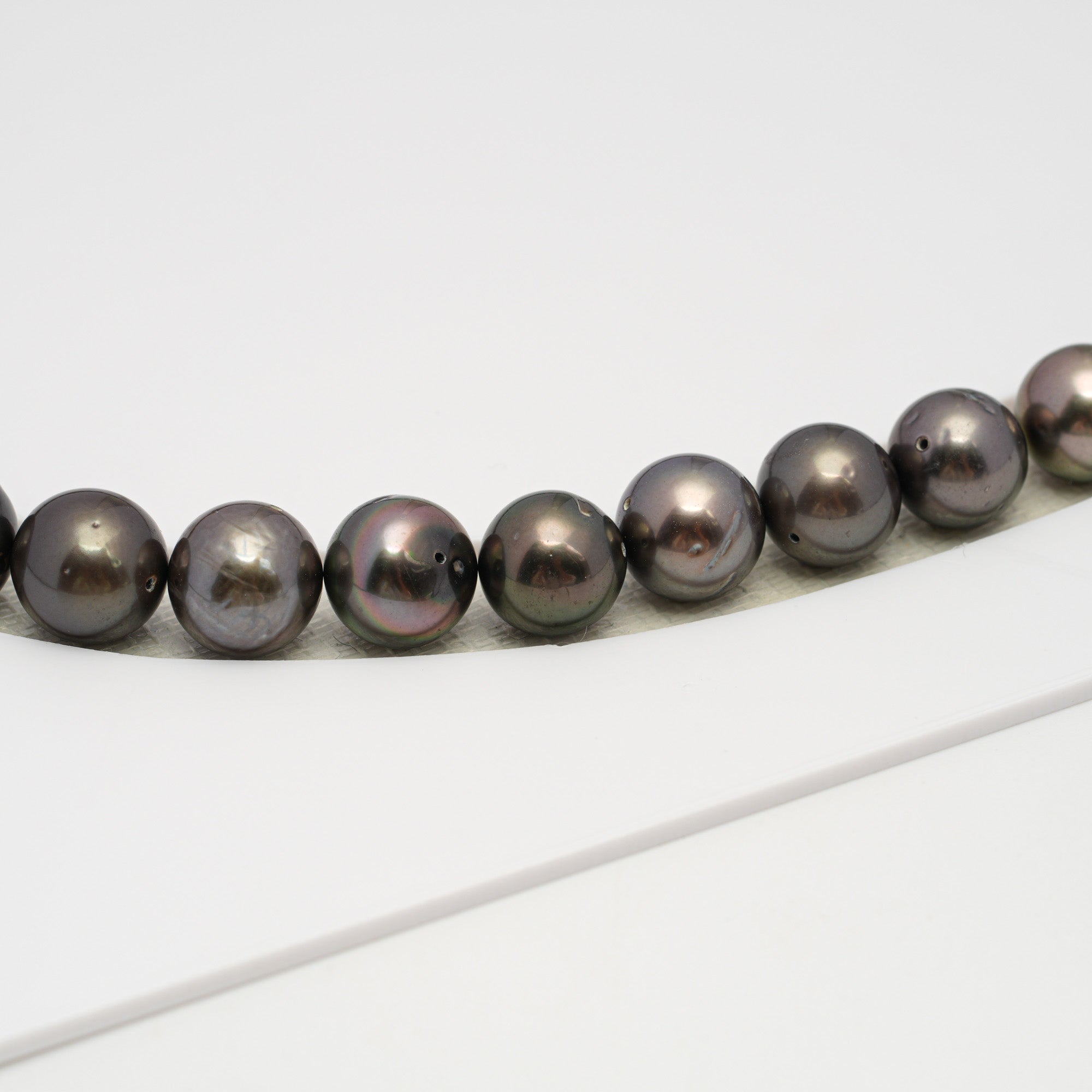 47pcs Green Mix 8-11mm - SR AA Quality Tahitian Pearl Strands NL1580 CMP4