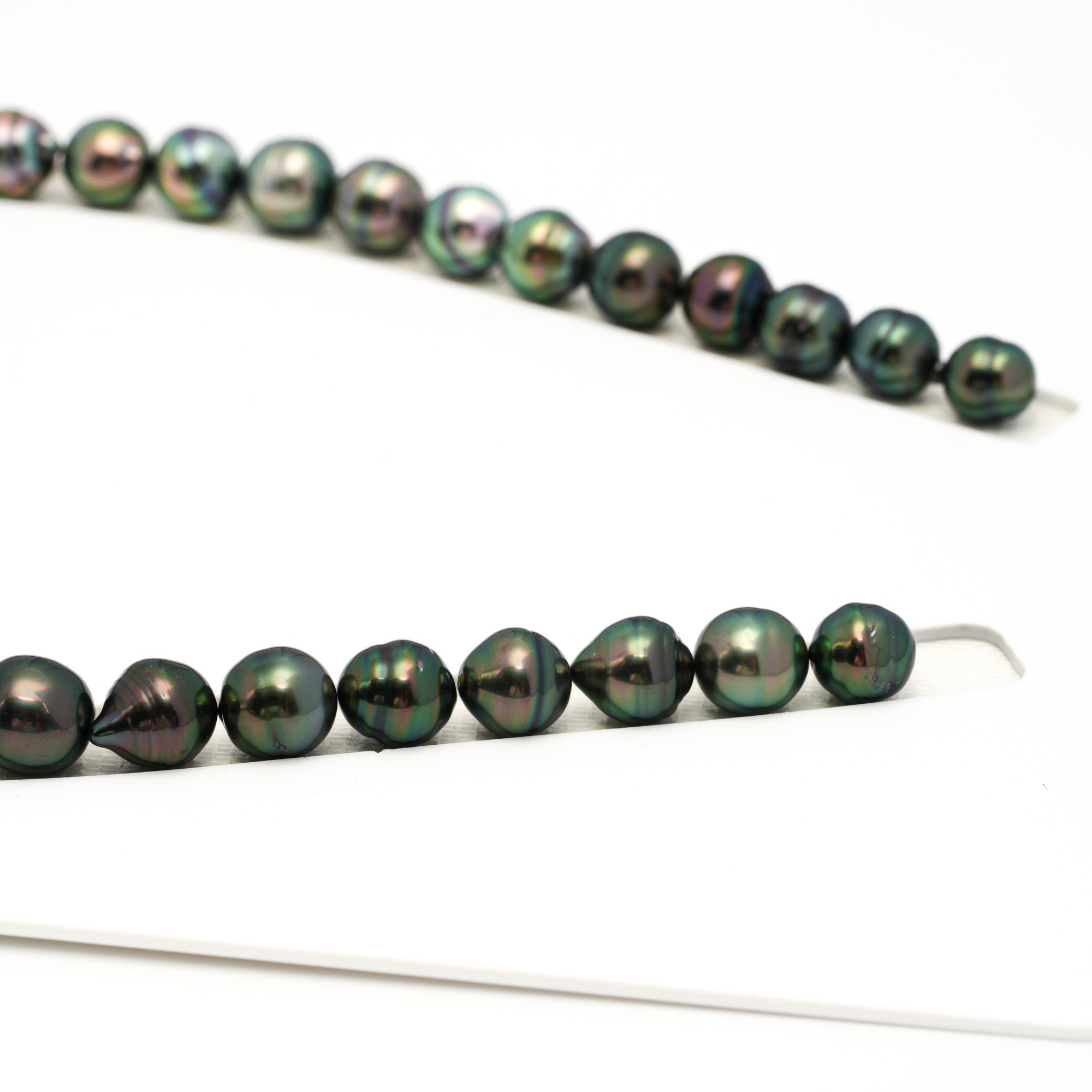 41pcs Peacock 8-11mm - CL/SB AAA Quality Tahitian Pearl Necklace NL1718 TH5