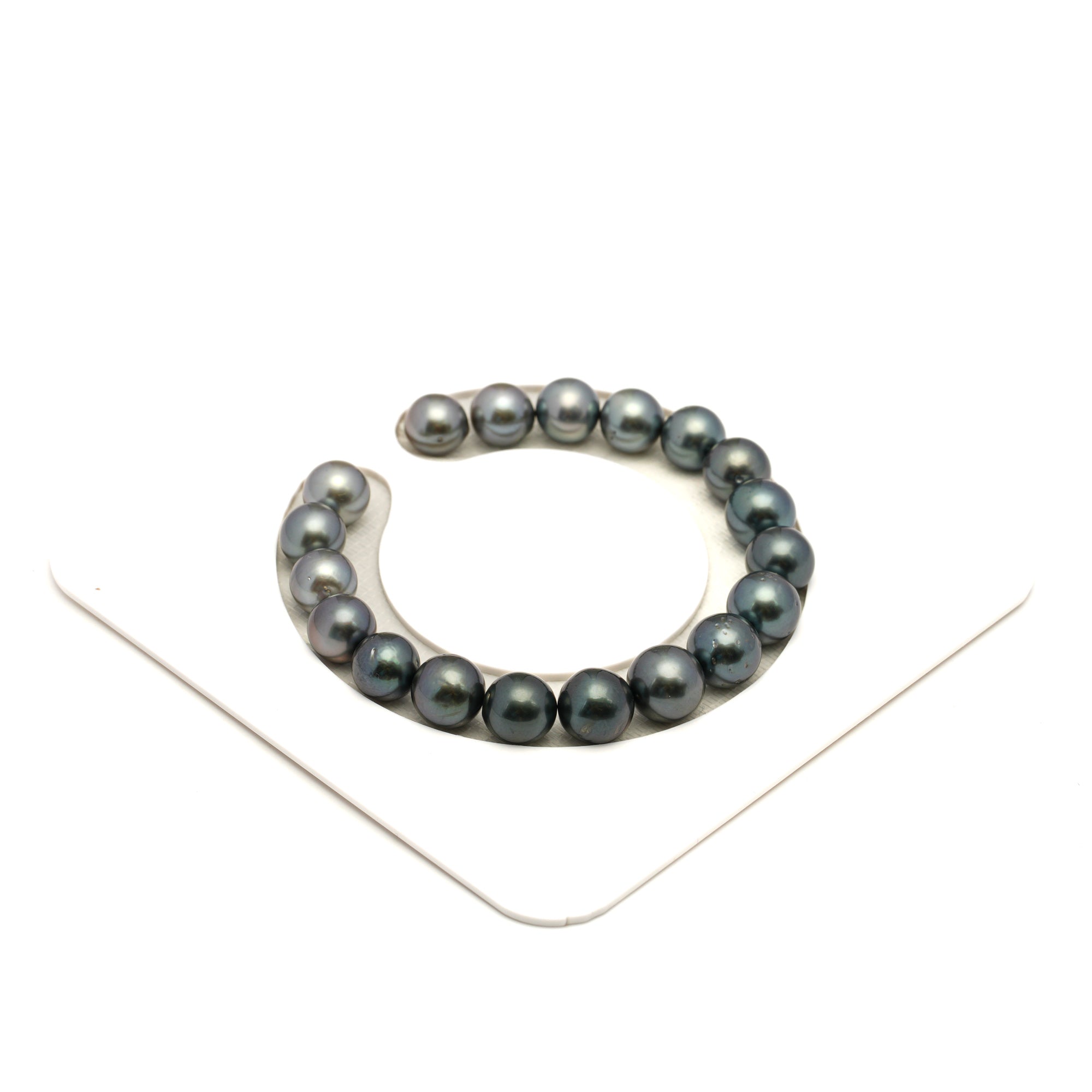 Tahitian Pearls CMWPEARLS