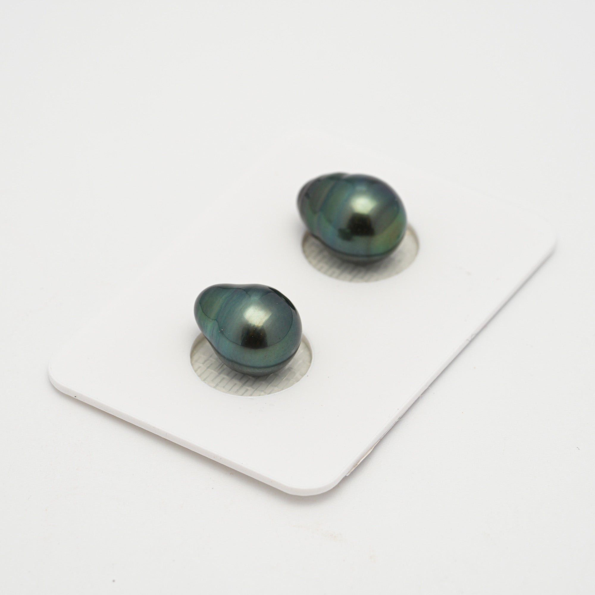 2pcs Blue Green 9.1-9.4mm - SB AAA Quality Tahitian Pearl Pair ER1587 HL3