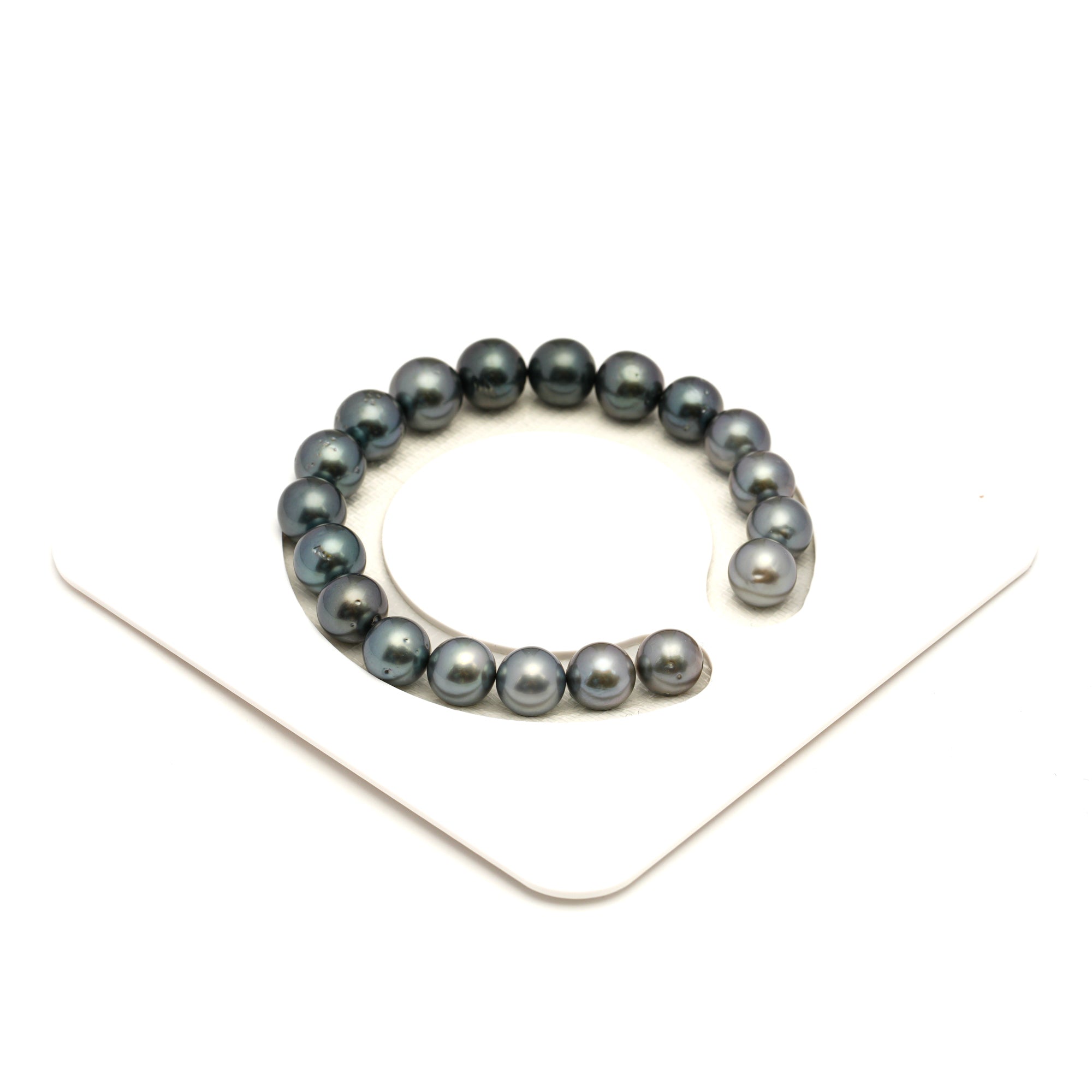 Tahitian Pearls CMWPEARLS