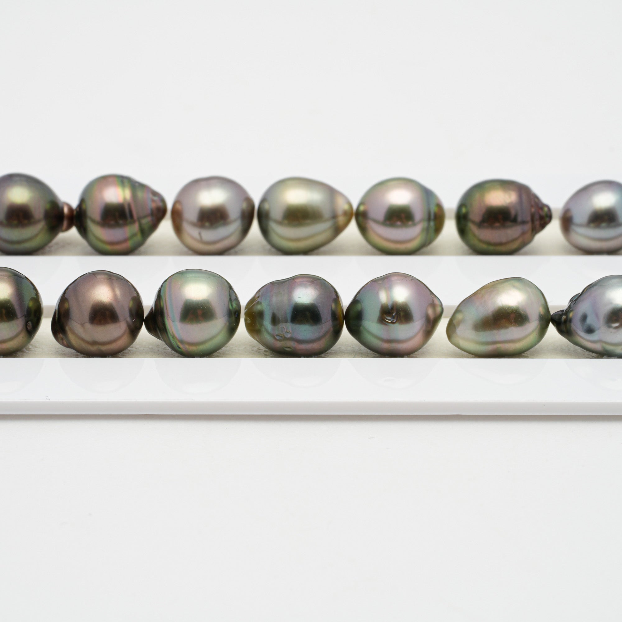 37pcs Multicolor 9-10mm - SB AAA/AA Quality Tahitian Pearl Necklace NL1403 OR7