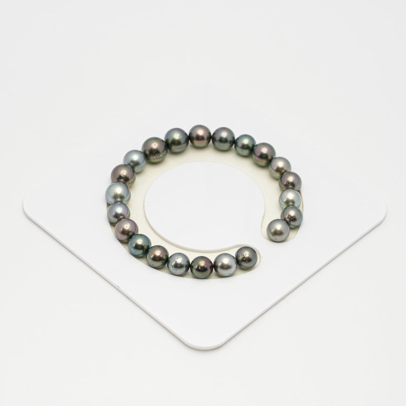 22pcs Green Mix 8-9mm - RSR AA Quality Tahitian Pearl Bracelet BR2117