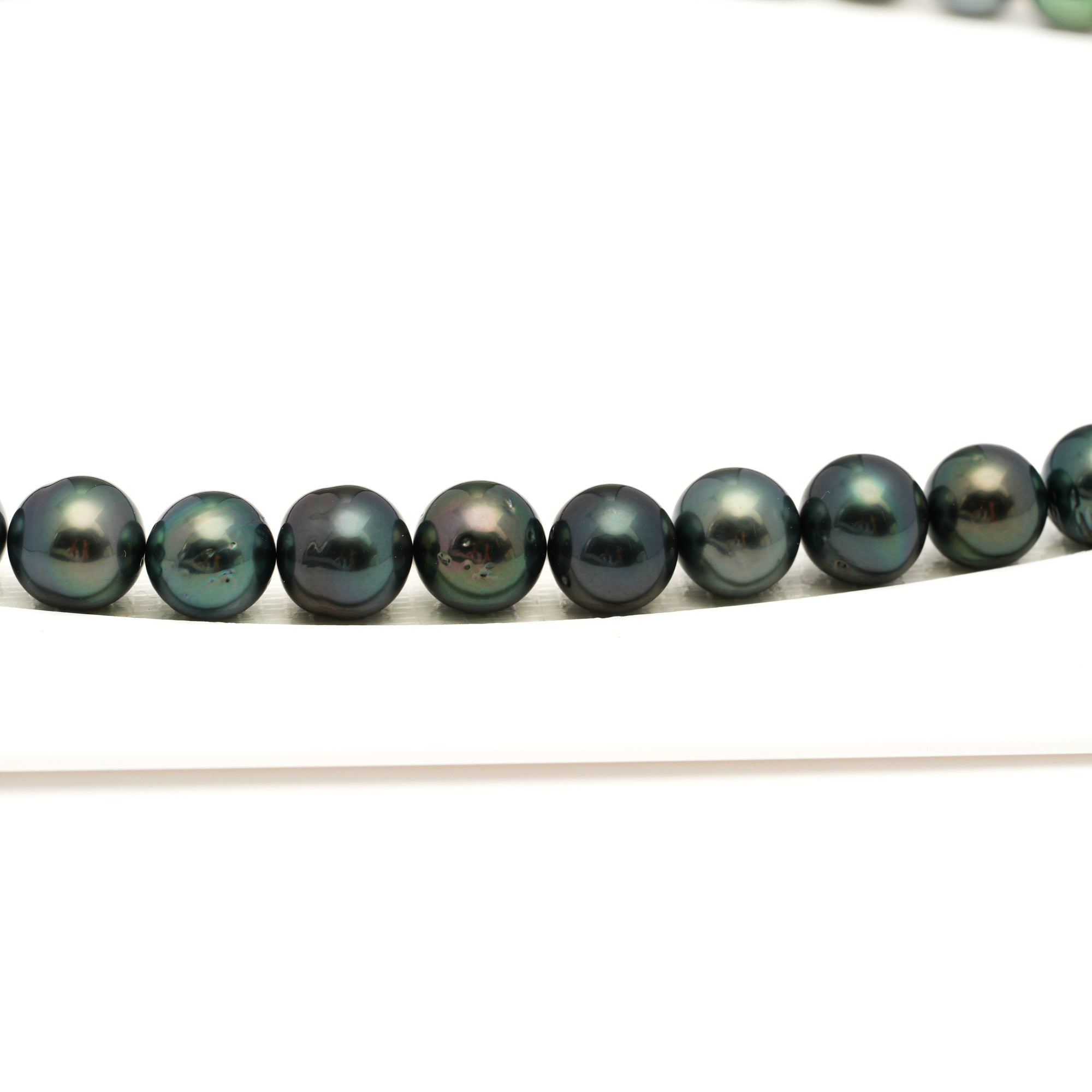 48pcs "High Luster" Green Mix 7-10mm - SR/NR AAA/AA Quality Tahitian Pearl Necklace NL1792 LP2
