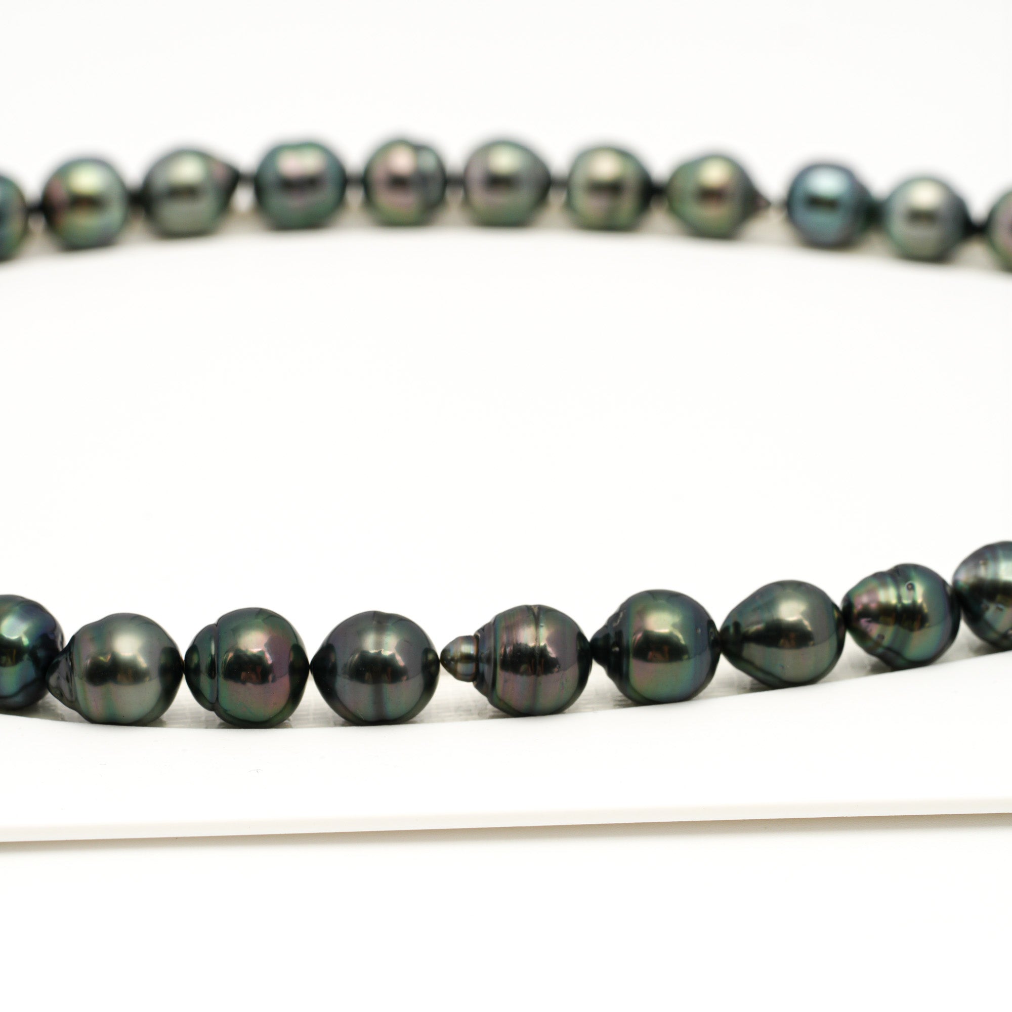 41pcs Dark Green 9-11mm - CL/SB AAA/AA Quality Tahitian Pearl Necklace NL1719 TH5