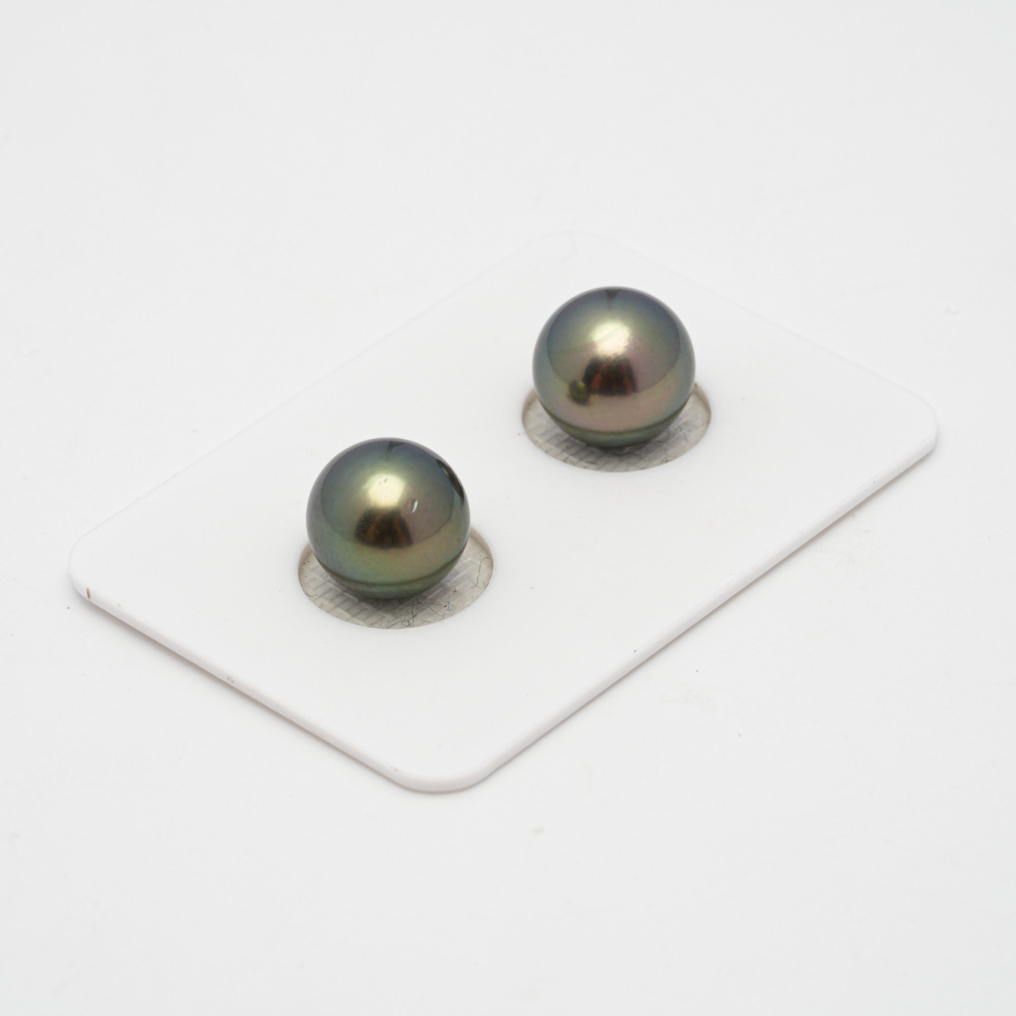 2pcs "High Luster" Green 10.2-10.3mm - RSR AAA/AA Quality Tahitian Pearl Pair ER1429