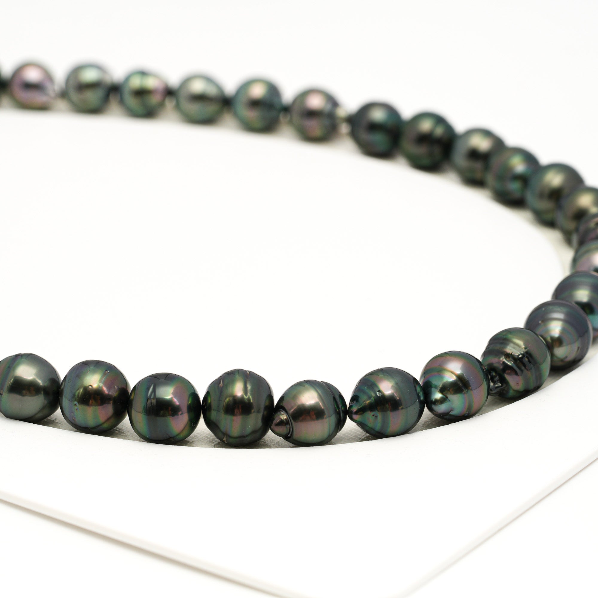 41pcs Dark Green 9-11mm - CL/SB AAA/AA Quality Tahitian Pearl Necklace NL1719 TH5