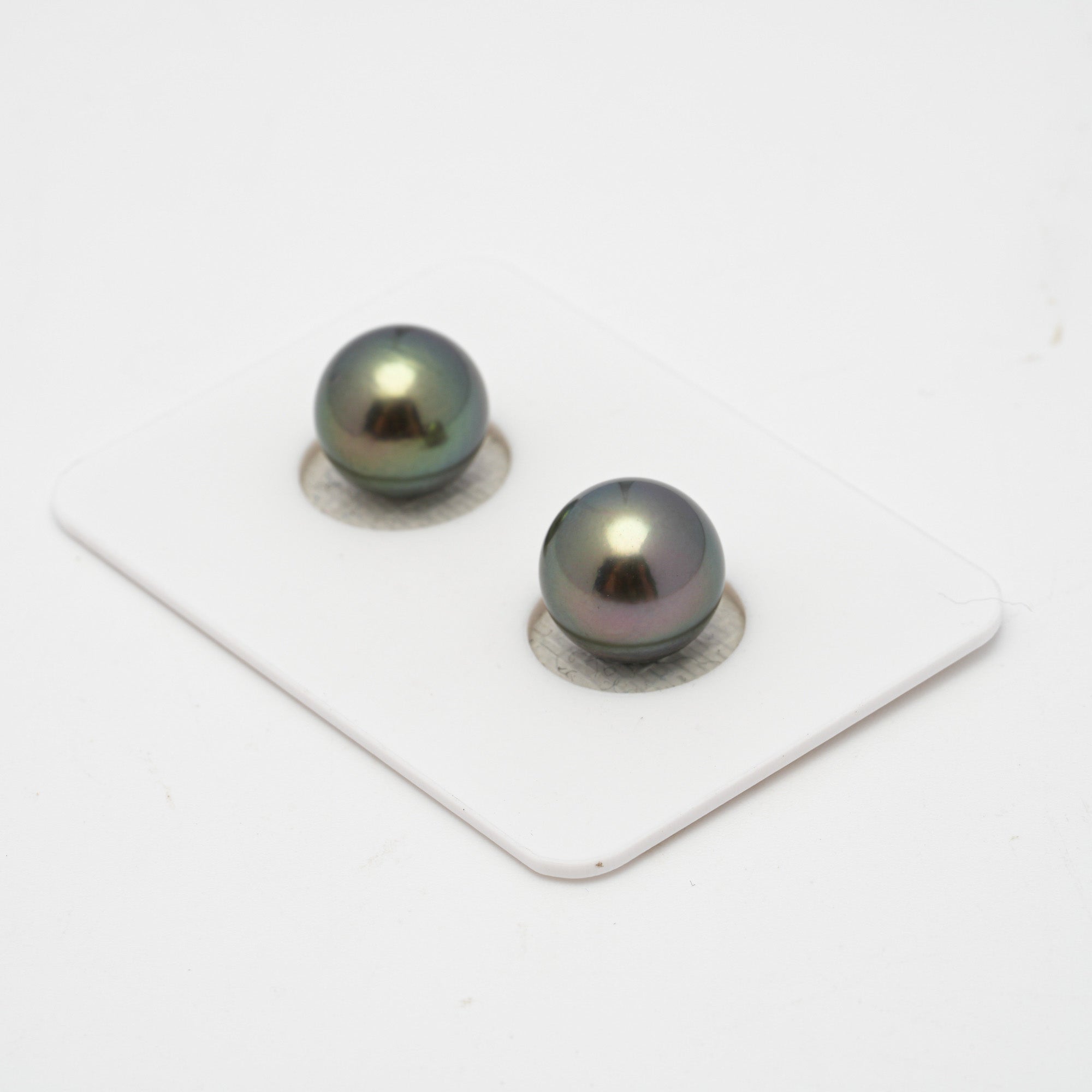 2pcs "High Luster" Green 10.2-10.3mm - RSR AAA/AA Quality Tahitian Pearl Pair ER1429