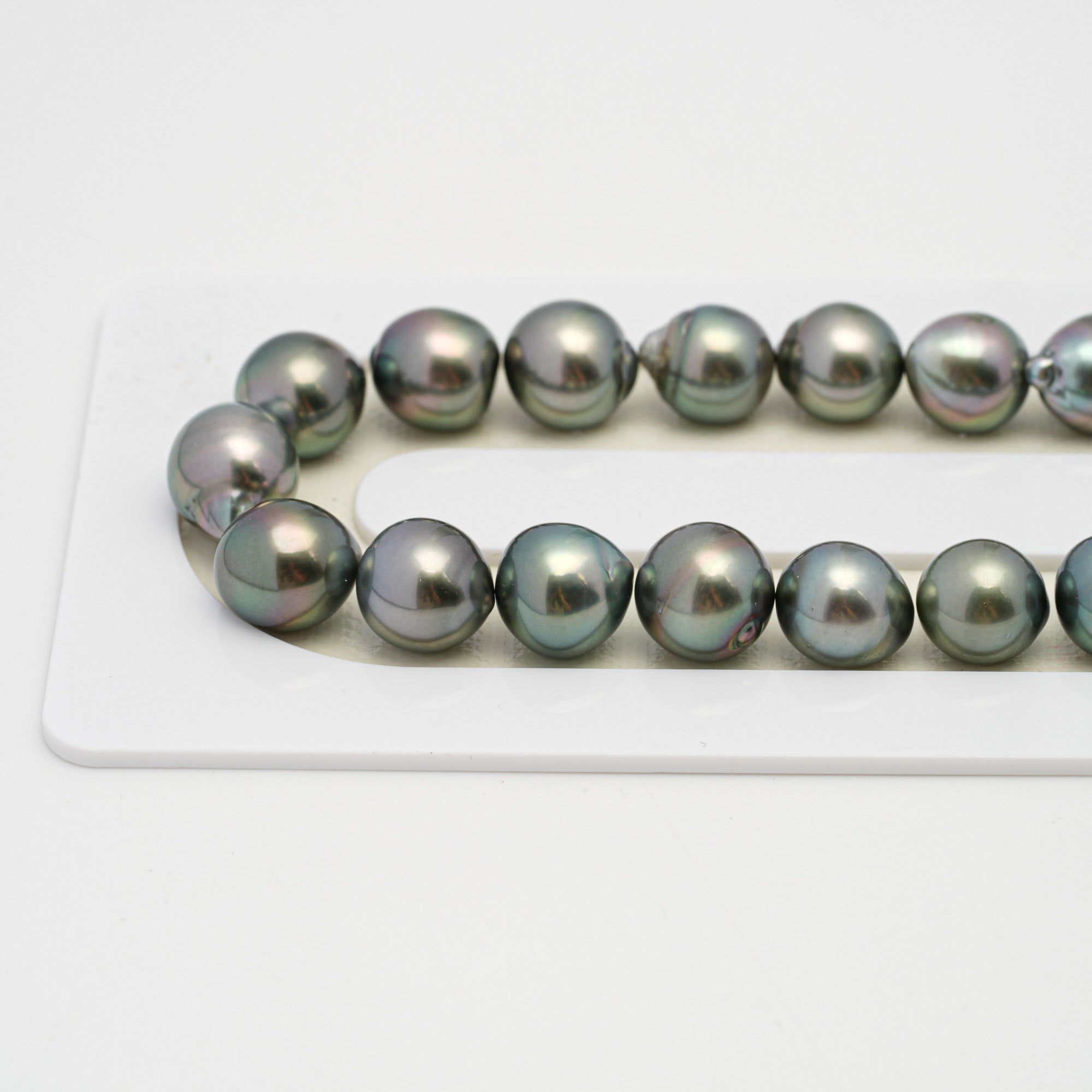 42pcs Green Mix 8-10mm - SB AAA Quality Tahitian Pearl Necklace NL1531 A101