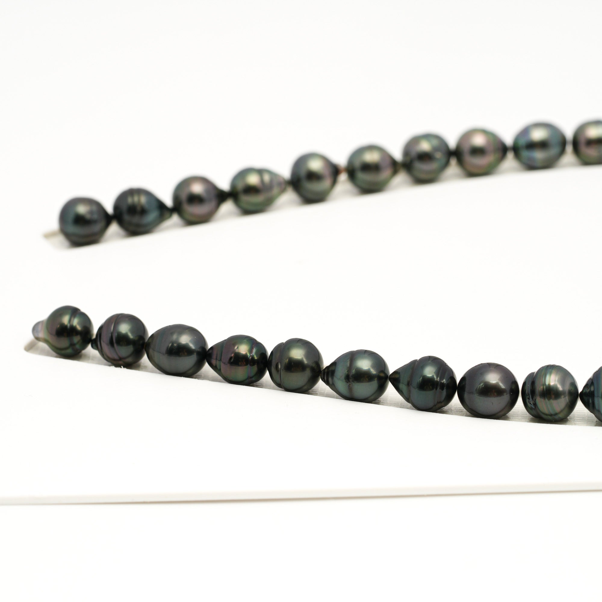39pcs Dark Green 8-11mm - SB AAA/AA Quality Tahitian Pearl Necklace NL1716 TH5