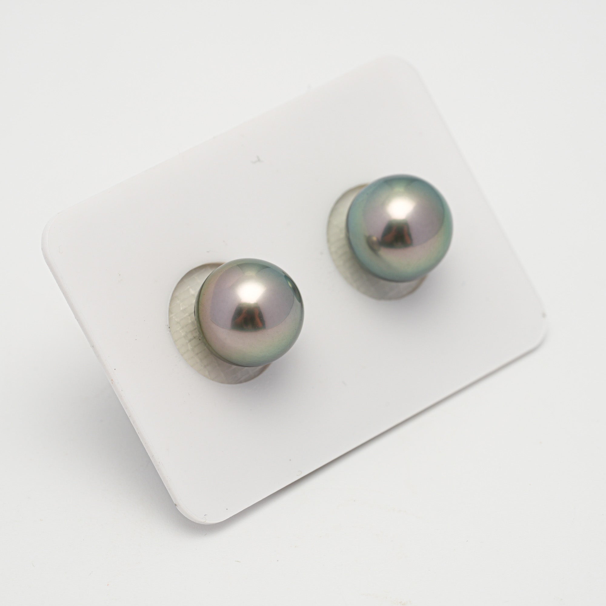 2pcs Light Peacock 10.6-10.9mm - NR AAA Quality Tahitian Pearl Pair ER1614 OR11