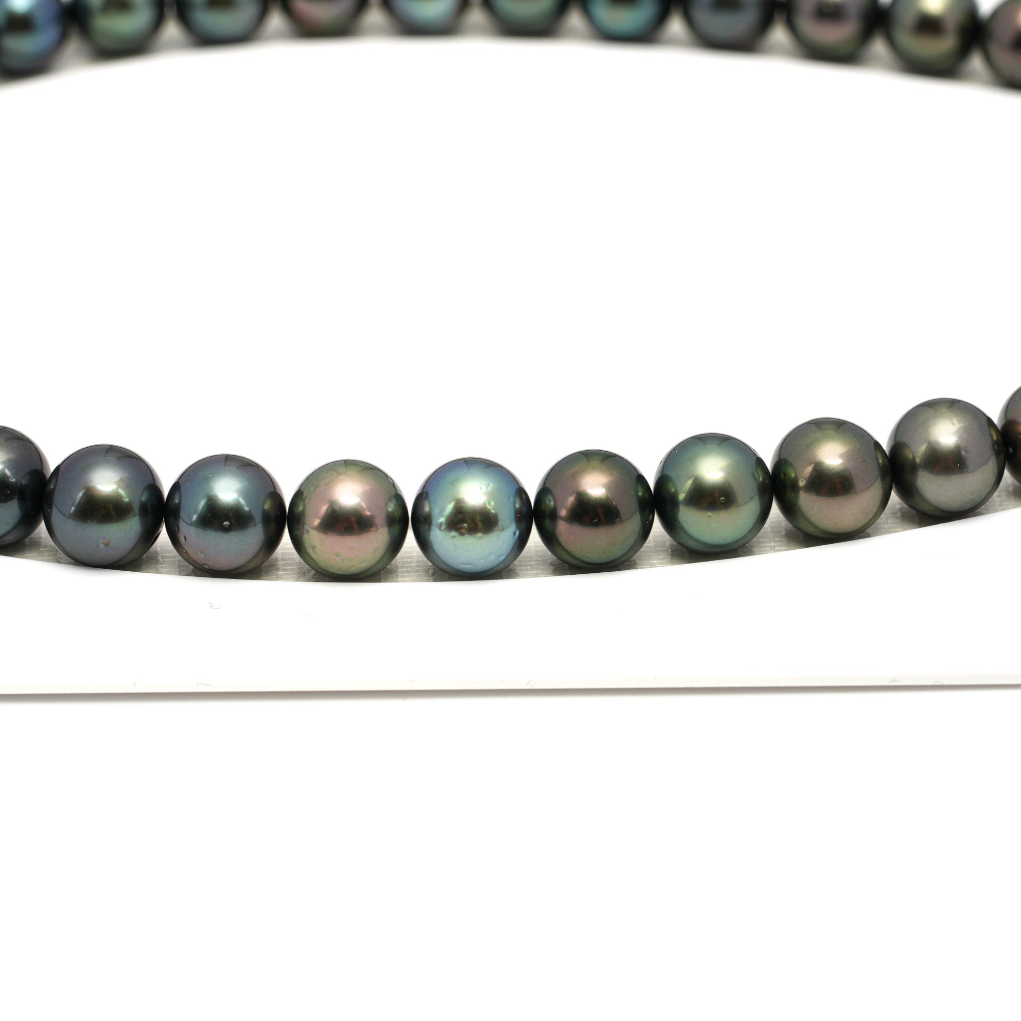 39pcs Dark Mix 11mm - RSR AAA/AA Quality Tahitian Pearl Necklace NL1652