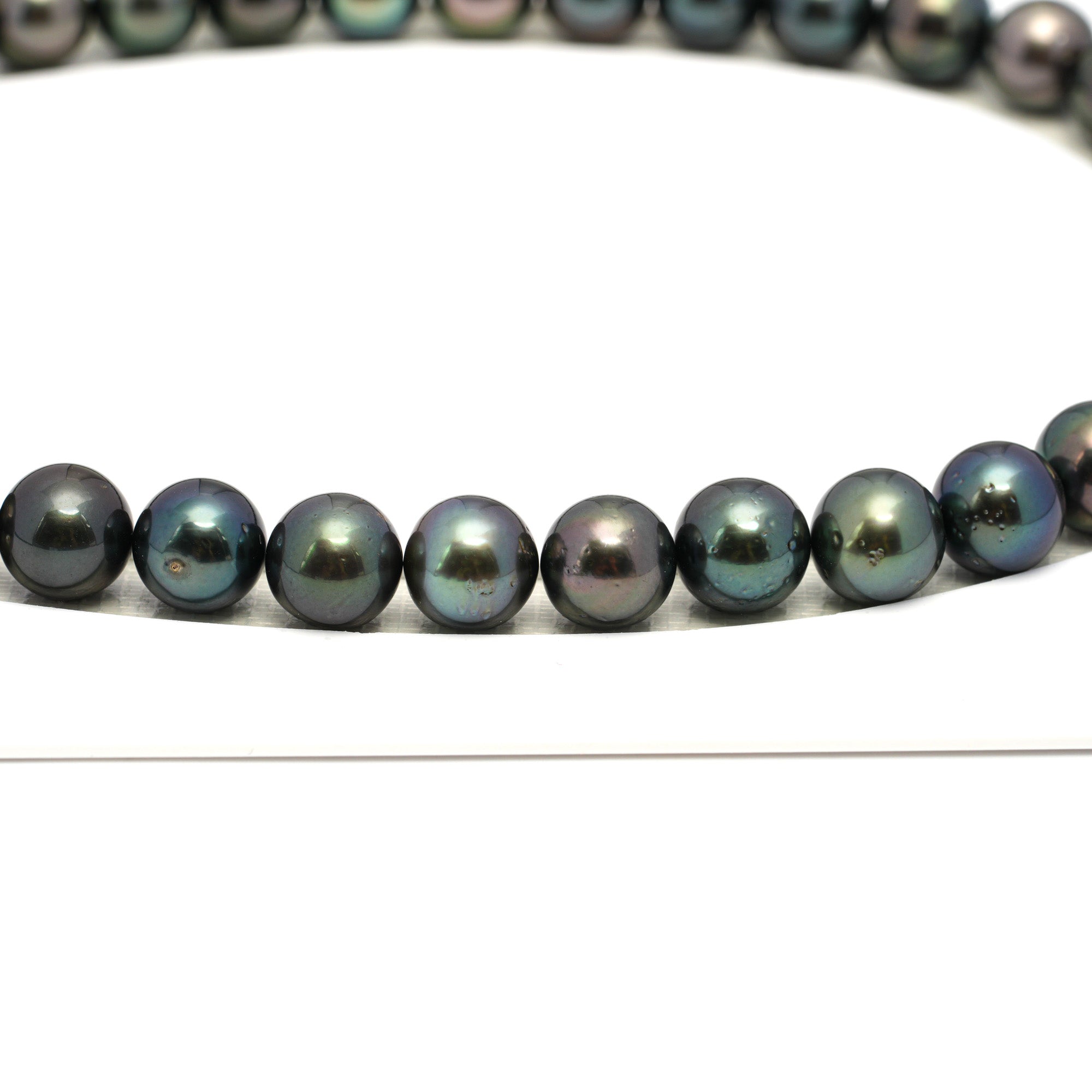 39pcs Dark Mix 11mm - RSR AAA/AA Quality Tahitian Pearl Necklace NL1652