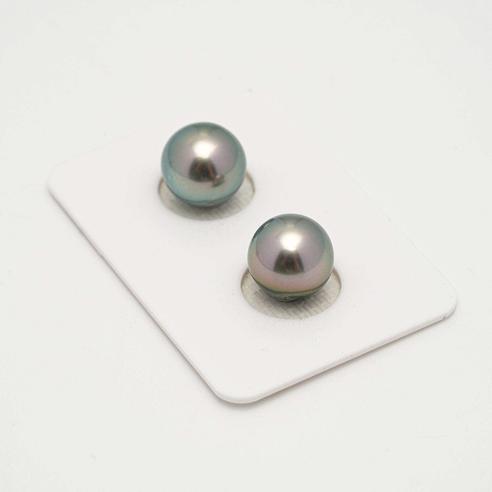 2pcs Light Peacock 10.6-10.9mm - NR AAA Quality Tahitian Pearl Pair ER1614 OR11