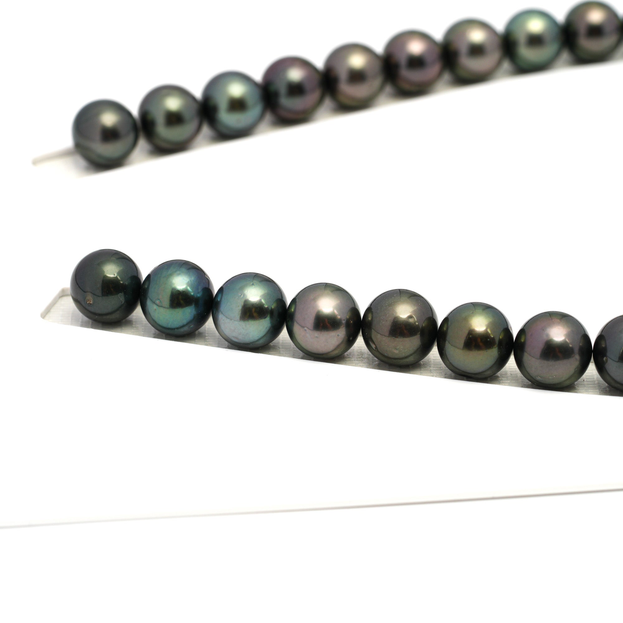 39pcs Dark Mix 11mm - RSR AAA/AA Quality Tahitian Pearl Necklace NL1652