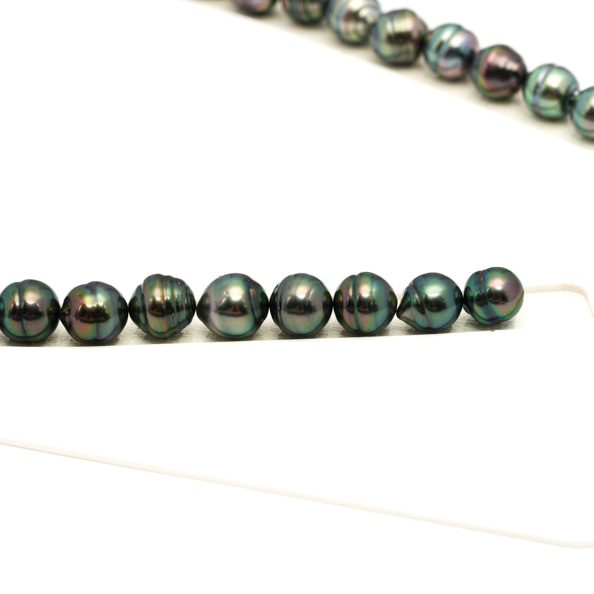 42pcs "High Luster" Peacock 8-11mm - CL AAA Quality Tahitian Pearl Necklace NL1791 LP2