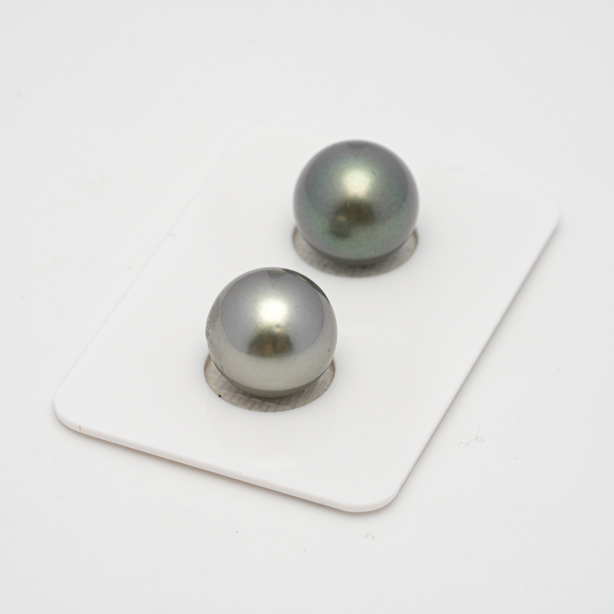 2pcs Light 12.1mm - RSR AAA/AA Quality Tahitian Pearl Pair ER1499