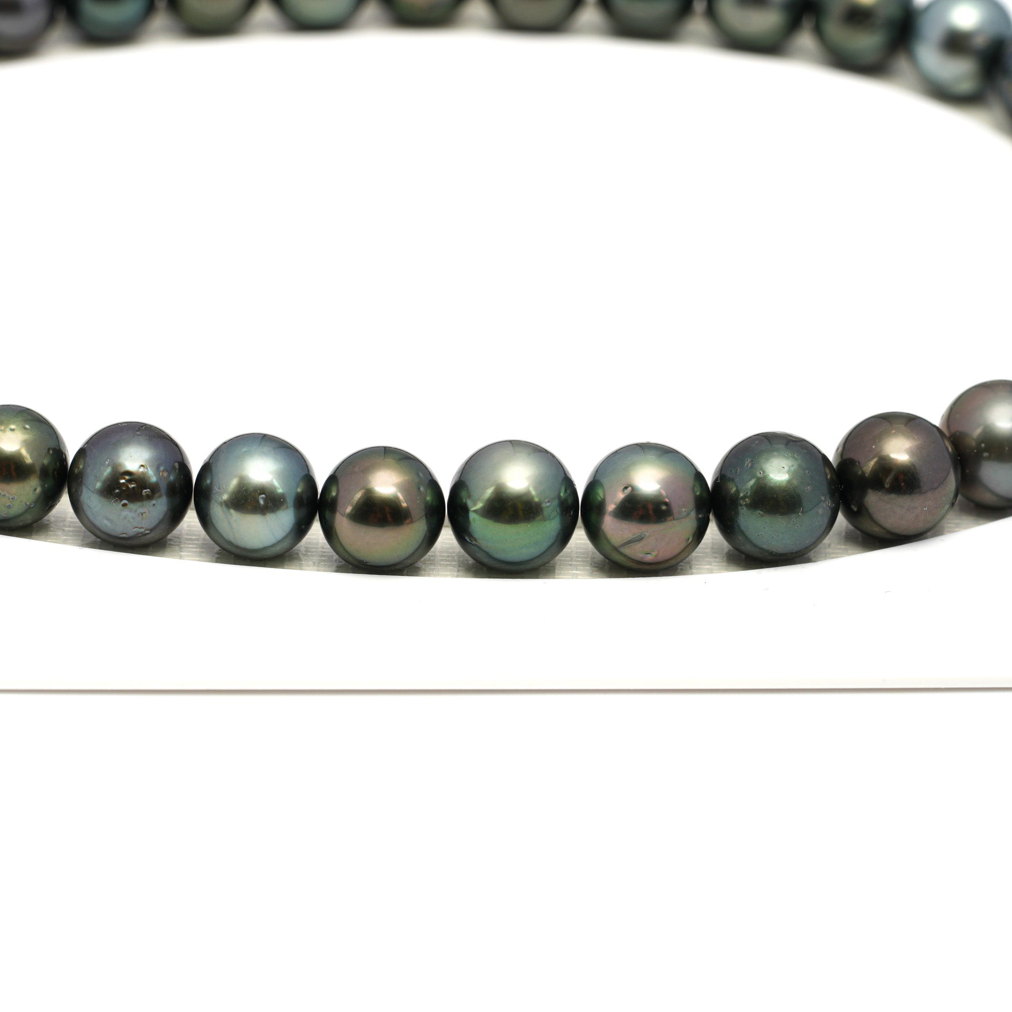 38pcs Green Mix 11-12mm - RSR AA/AAA Quality Tahitian Pearl Necklace NL1655