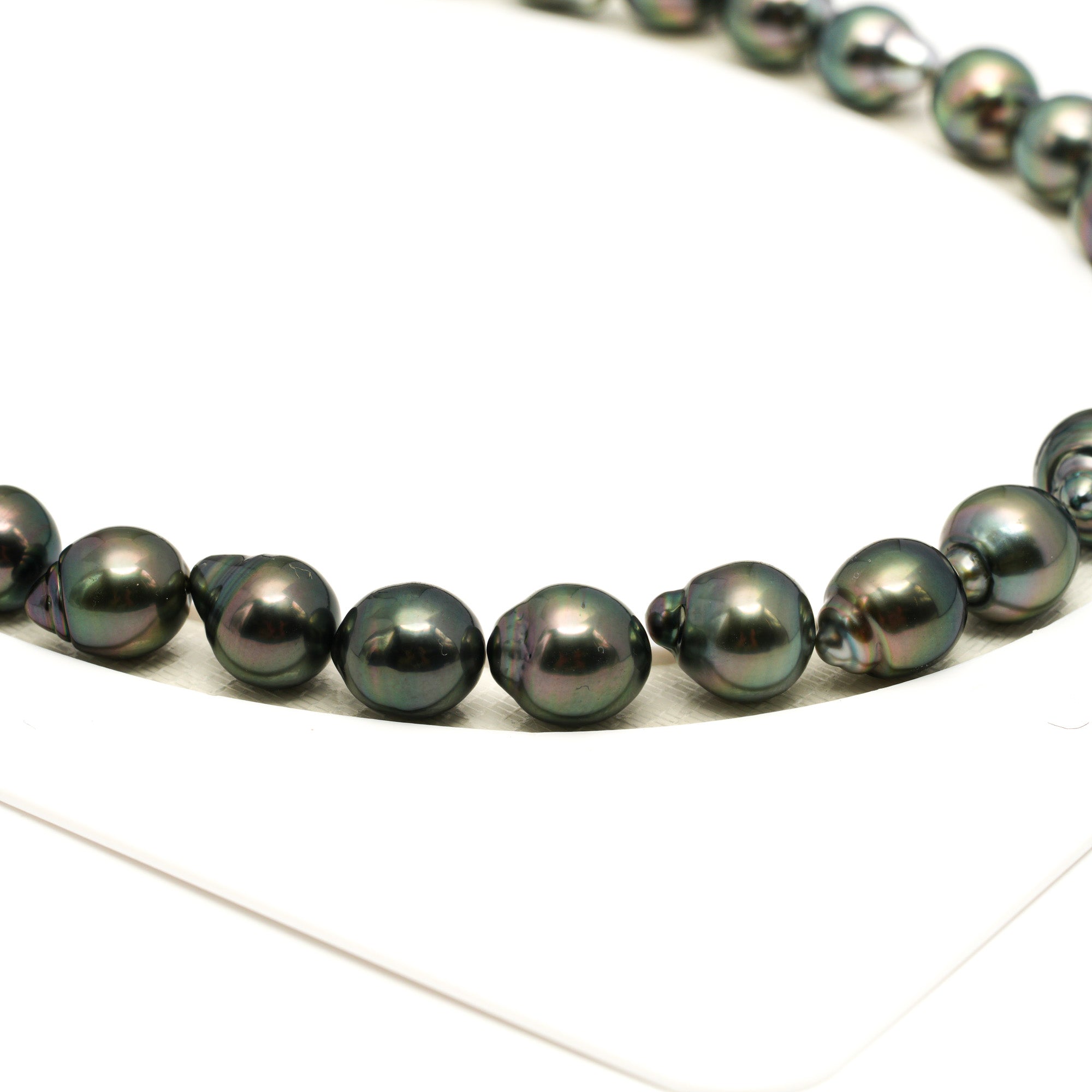 37pcs Green 8-11mm - SB AAA/TOP Quality Tahitian Pearl Necklace NL1786 LP2