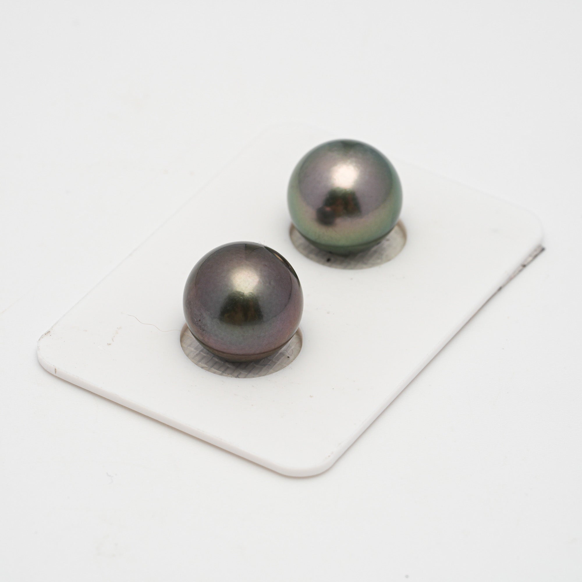 2pcs Multicolor 11.9-12mm - RSR AAA/AA Quality Tahitian Pearl Pair ER1501