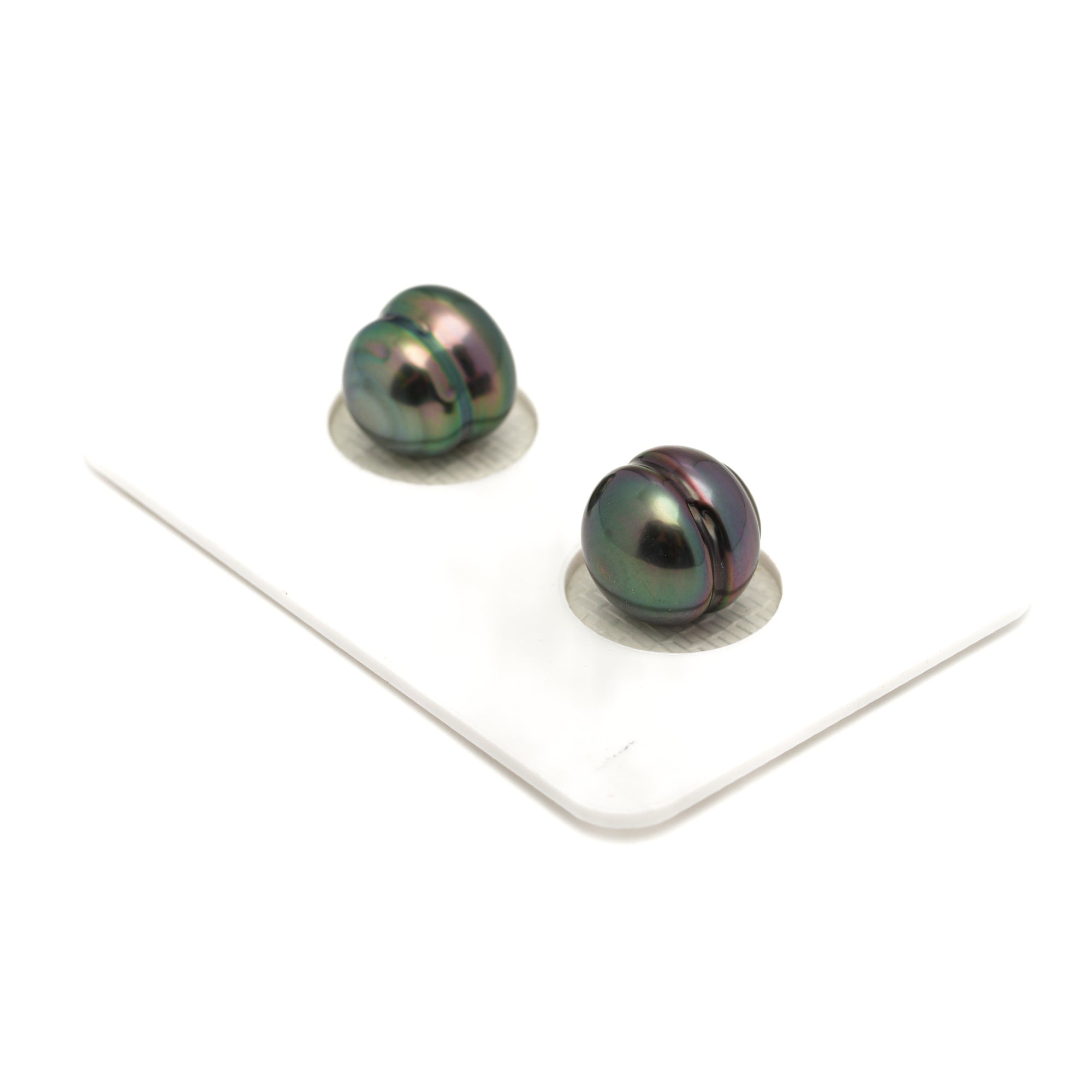 2pcs "High Luster" Green 9.9mm - CL AAA Quality Tahitian Pearl Pair ER1864 LP1