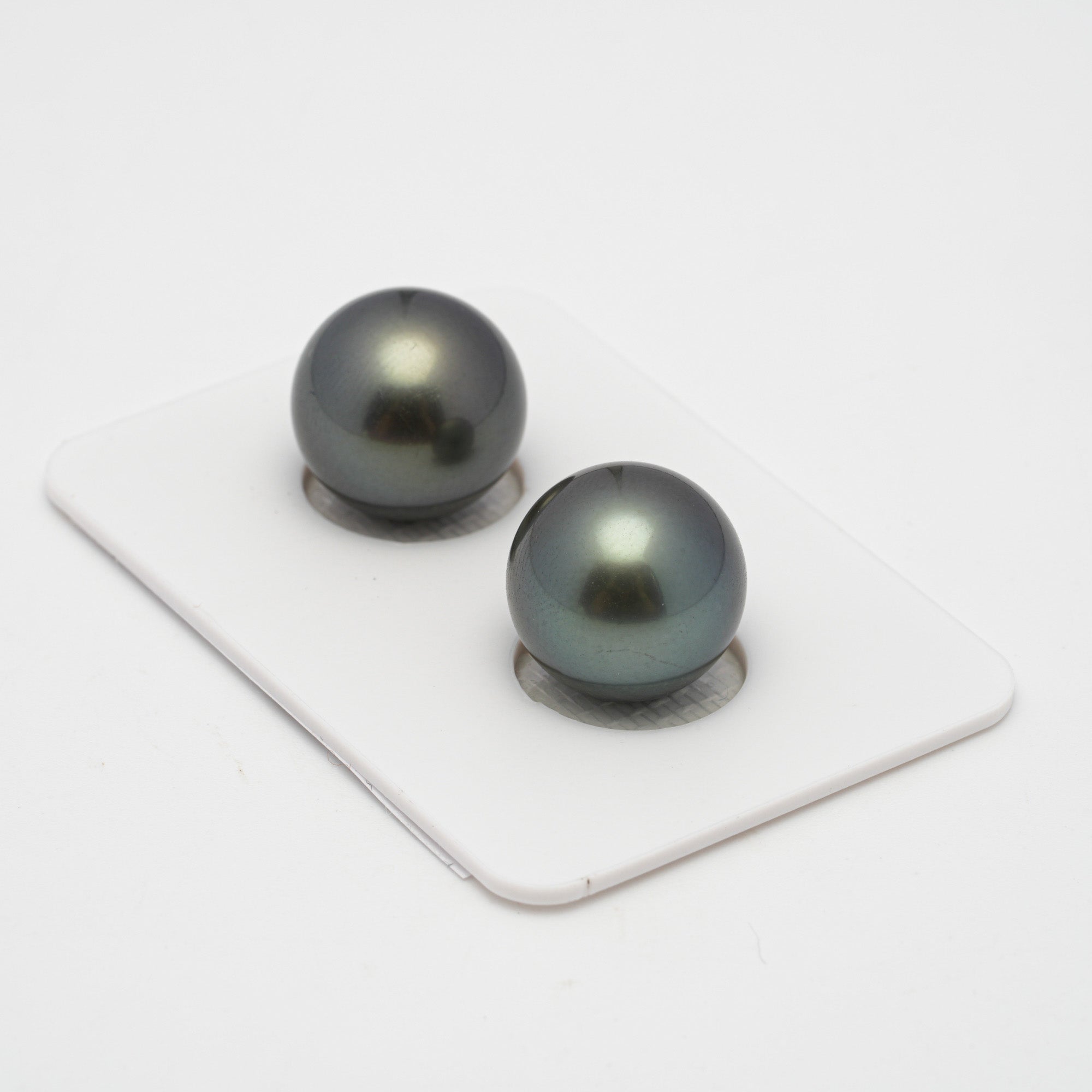 2pcs Dark 12.8-13mm - RSR AAA/AA Quality Tahitian Pearl Pair ER1441 A89