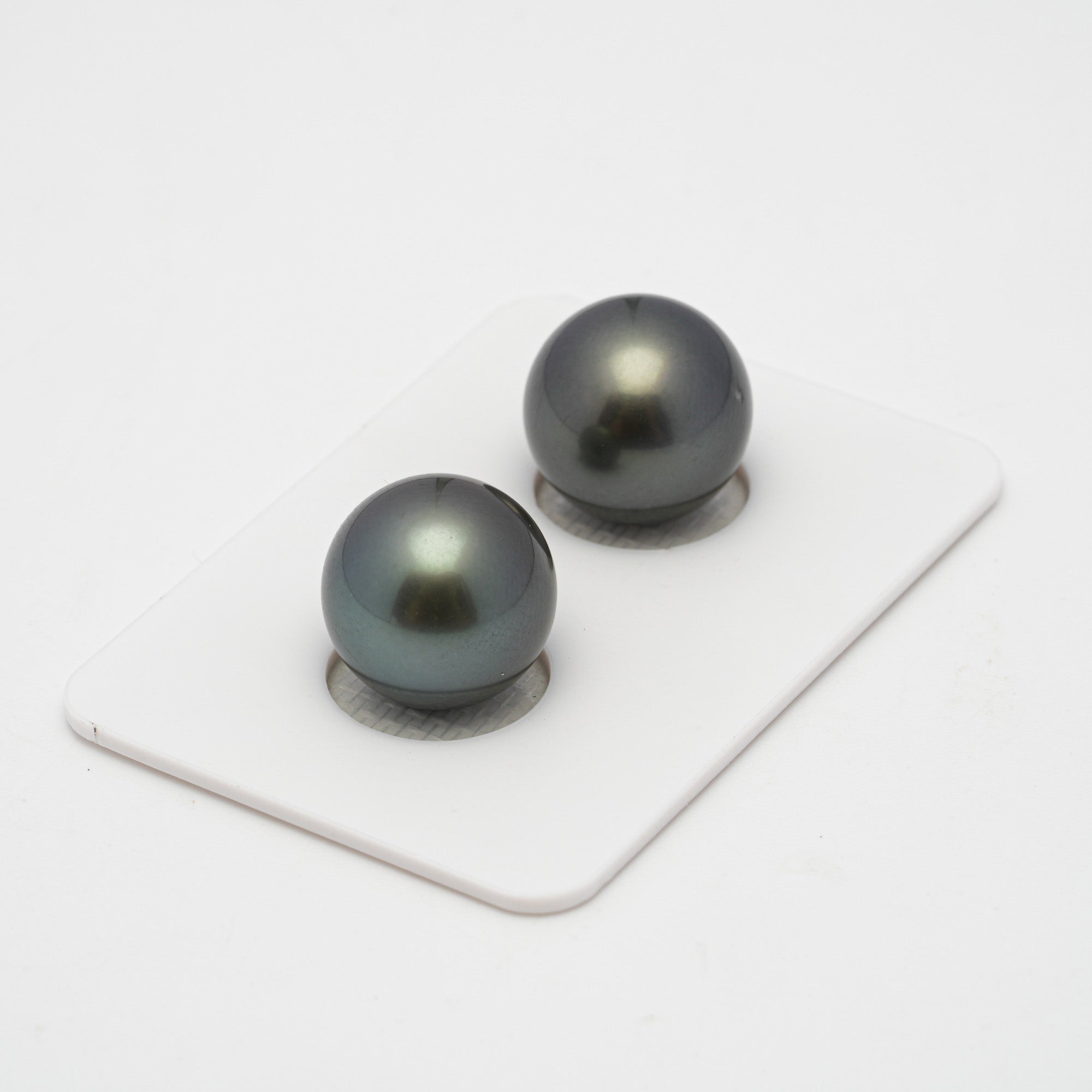 2pcs Dark 12.8-13mm - RSR AAA/AA Quality Tahitian Pearl Pair ER1441 A89