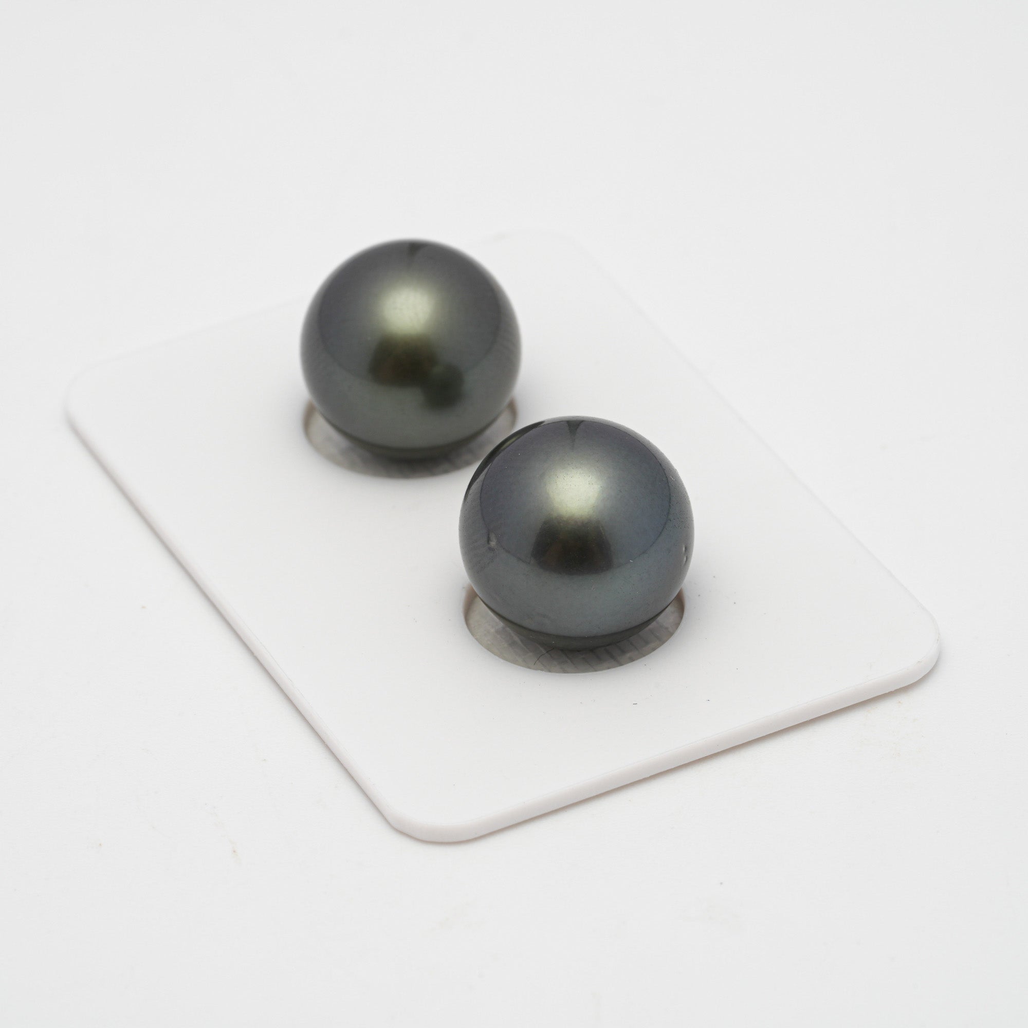 2pcs Dark 12.8-13mm - RSR AAA/AA Quality Tahitian Pearl Pair ER1441 A89