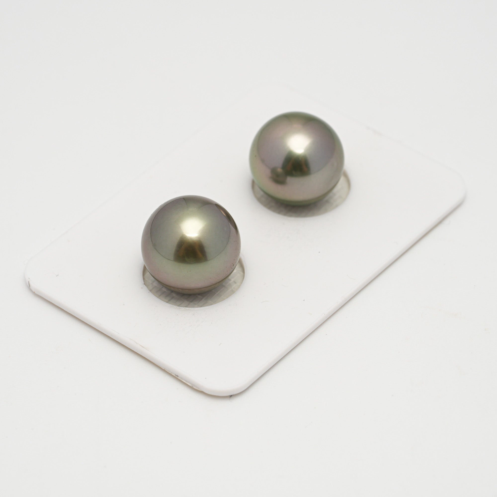 2pcs Olive Green 11.8-11.9mm - SR AAA Quality Tahitian Pearl Pair ER1624