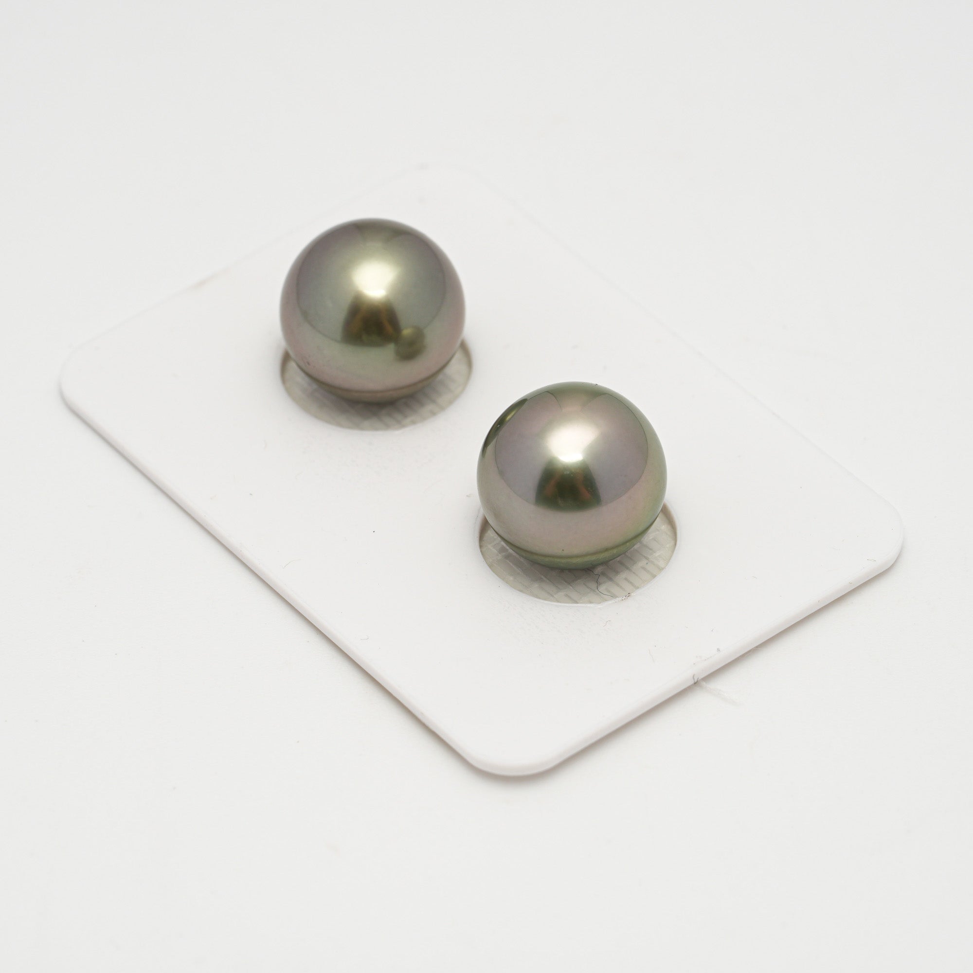 2pcs Olive Green 11.8-11.9mm - SR AAA Quality Tahitian Pearl Pair ER1624