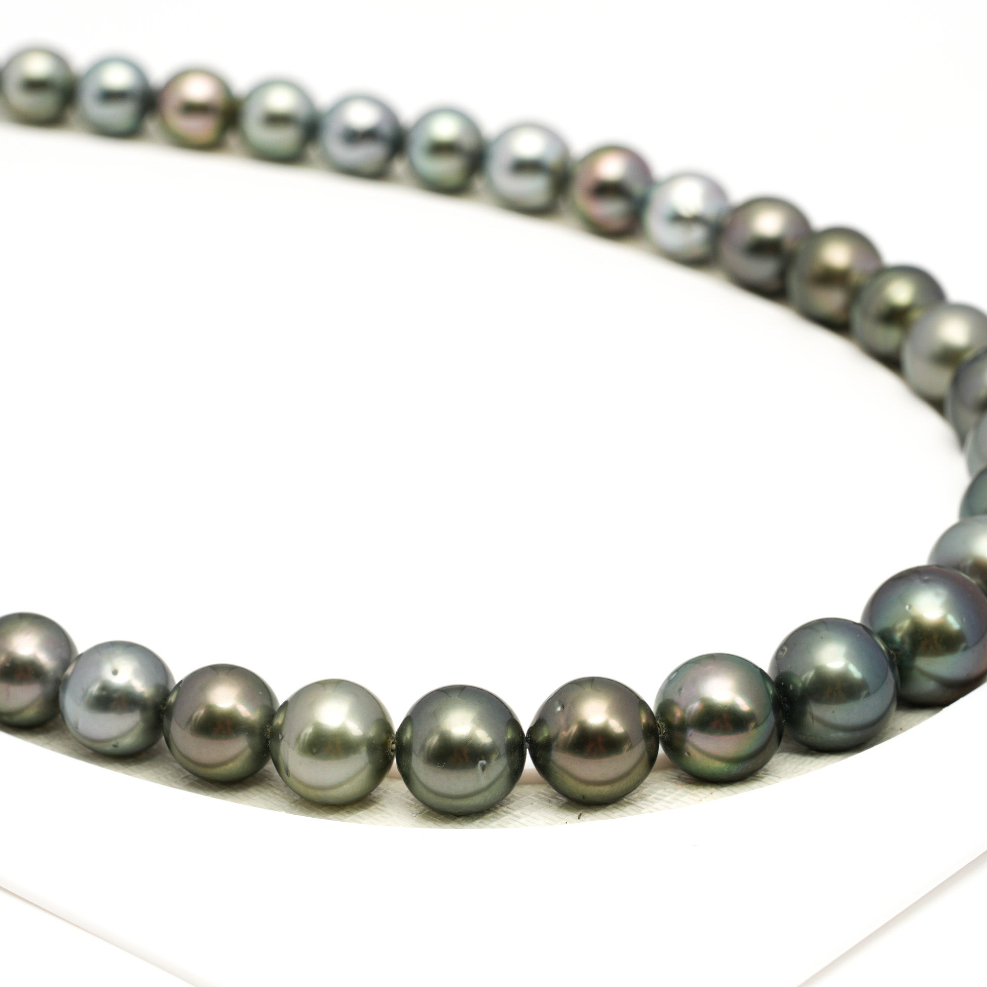Tahitian Pearls CMWPEARLS